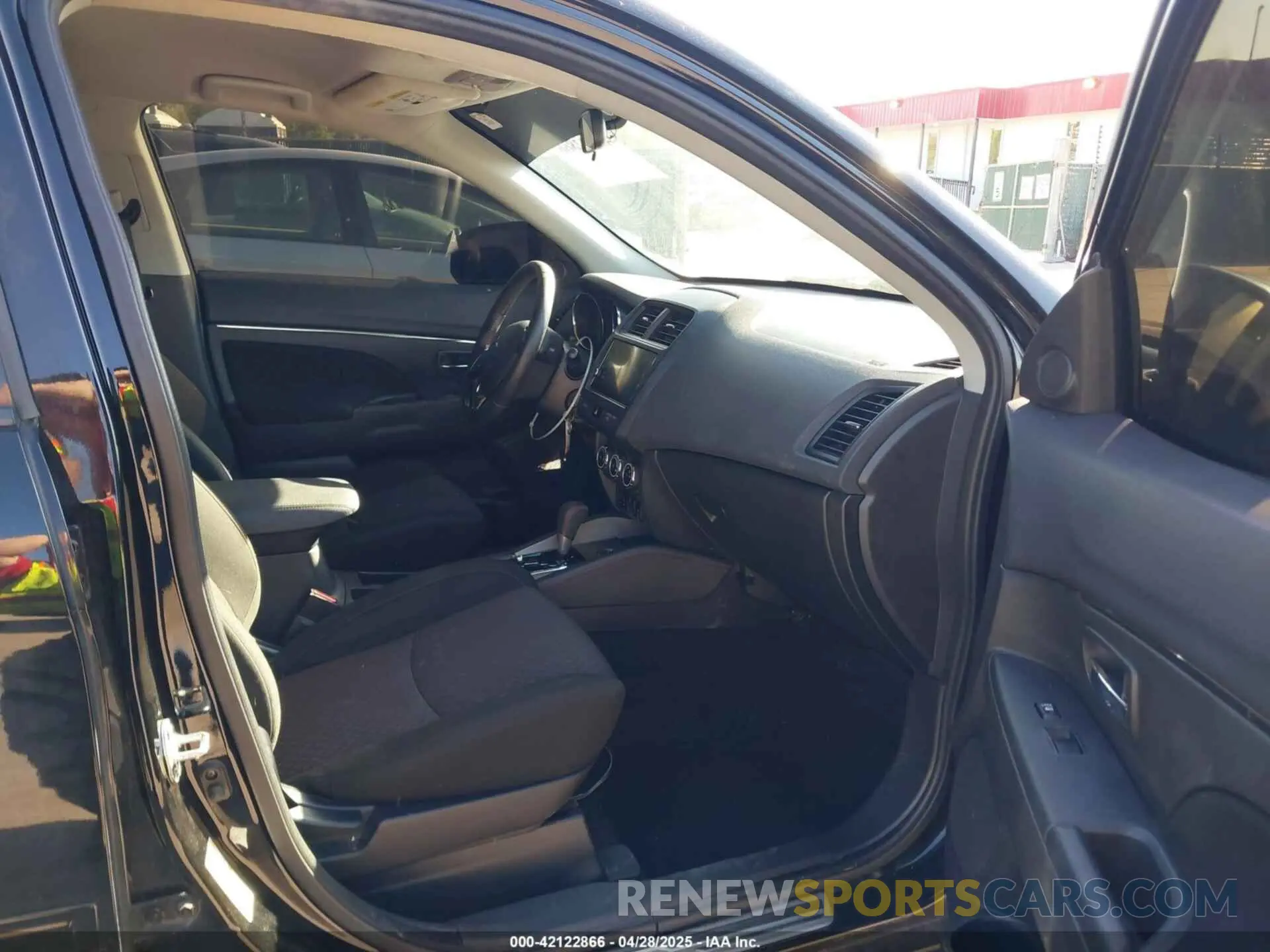5 Photograph of a damaged car JA4AR3AU5KU016441 MITSUBISHI OUTLANDER SPORT 2019