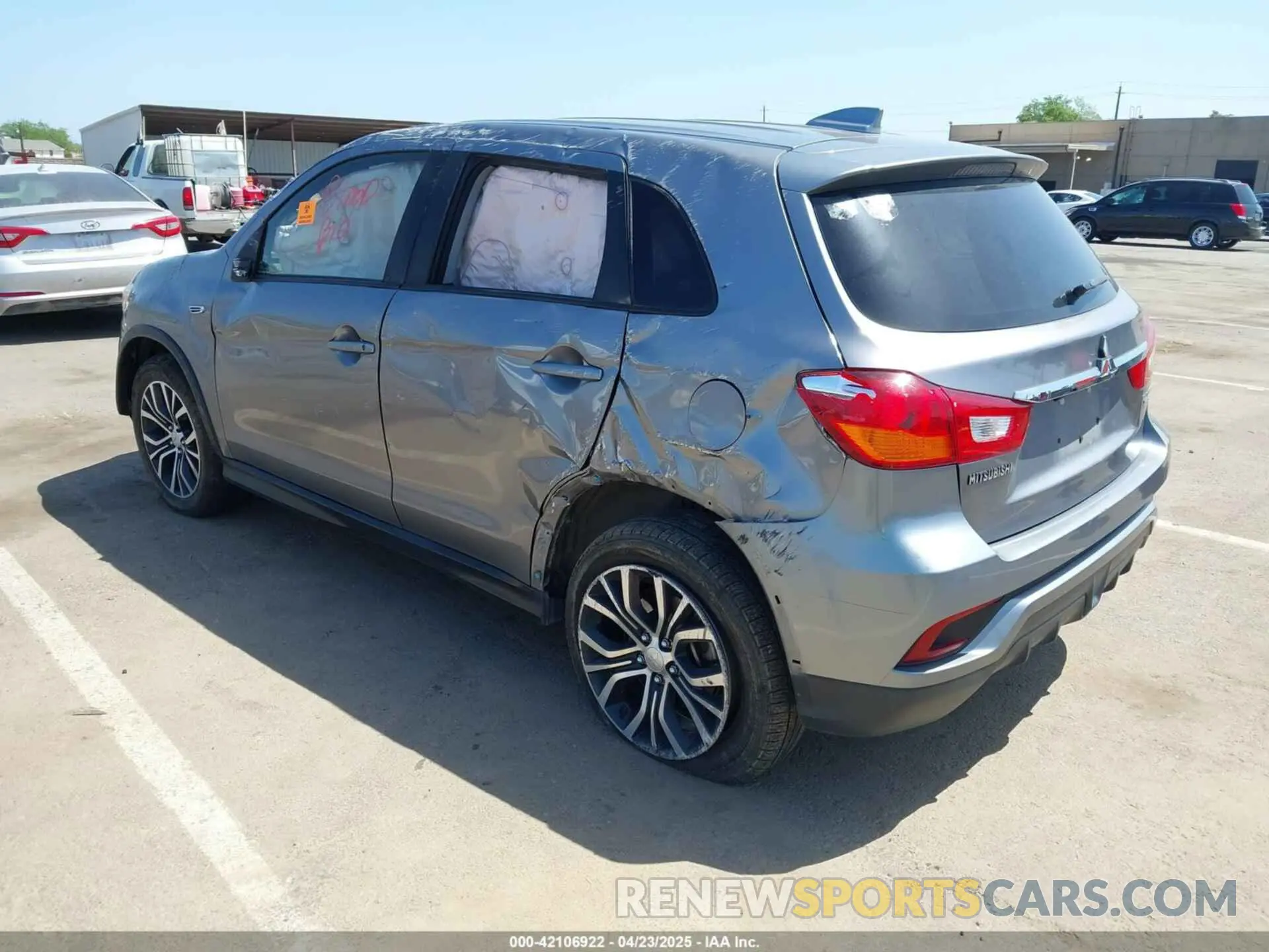 3 Photograph of a damaged car JA4AR3AU5KU028816 MITSUBISHI OUTLANDER SPORT 2019