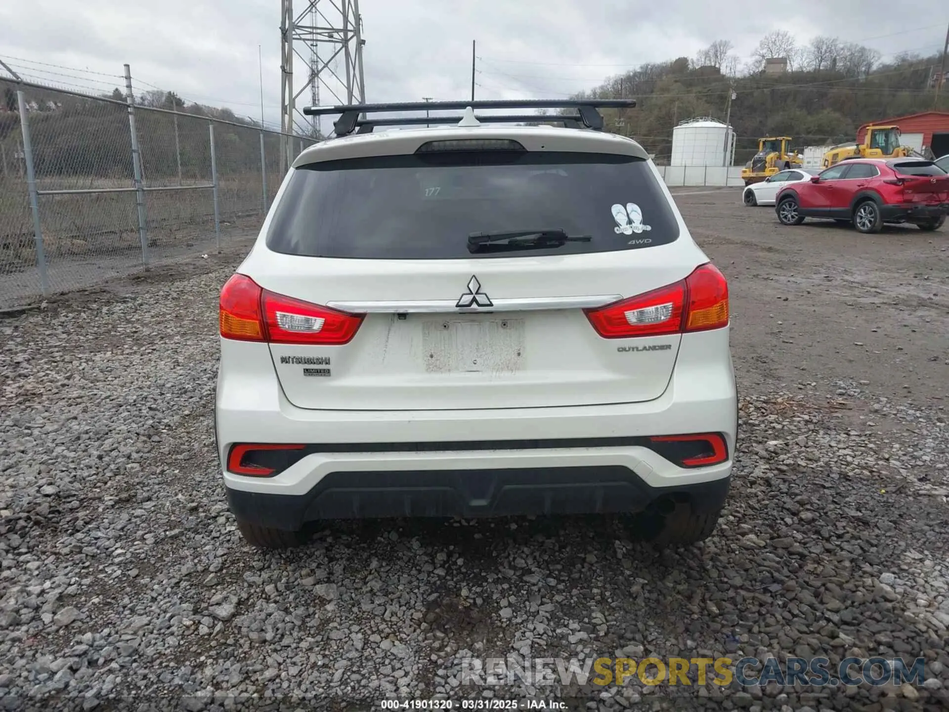 17 Photograph of a damaged car JA4AR3AU8KU028227 MITSUBISHI OUTLANDER SPORT 2019