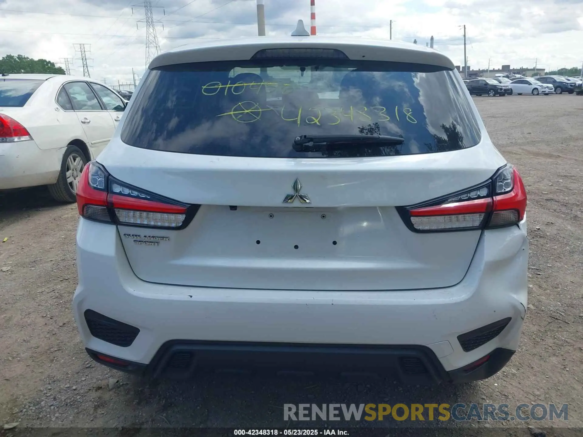 15 Photograph of a damaged car JA4AP3AU0LU010456 MITSUBISHI OUTLANDER SPORT 2020