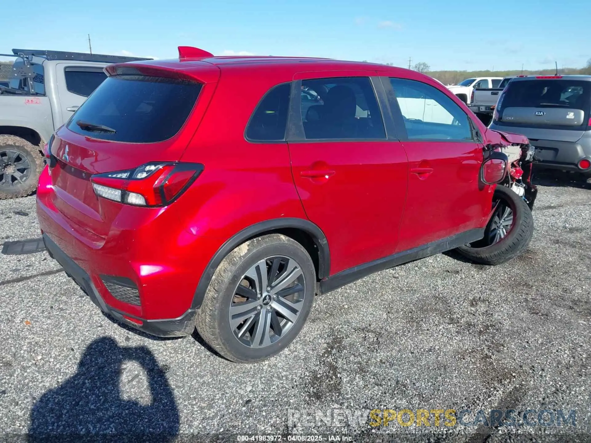 4 Photograph of a damaged car JA4AP3AU0LU016550 MITSUBISHI OUTLANDER SPORT 2020