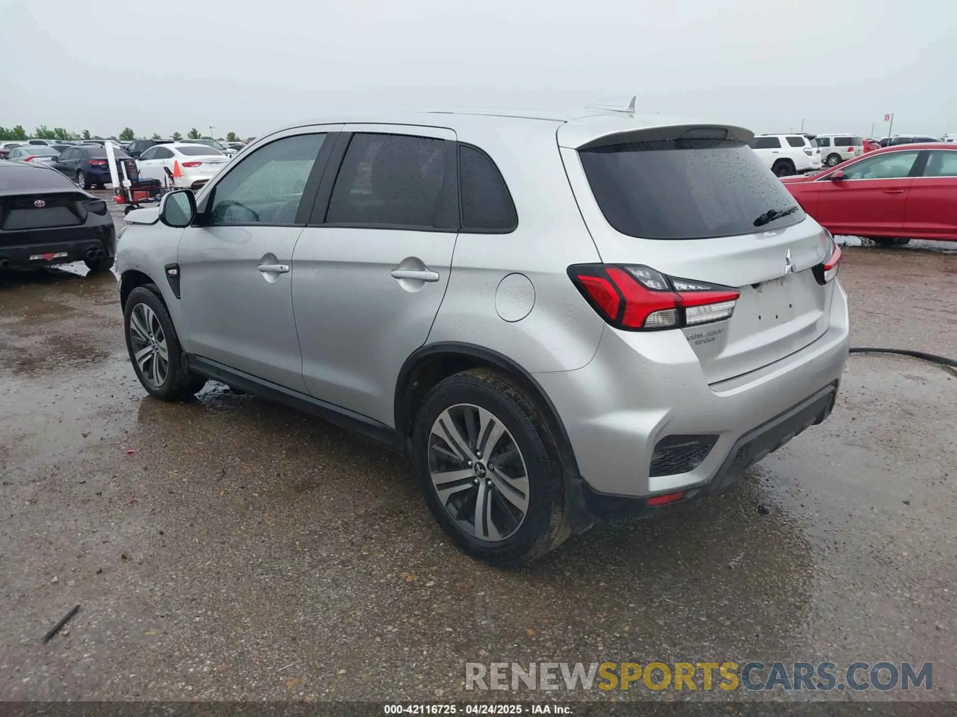 3 Photograph of a damaged car JA4AP3AU3LU001332 MITSUBISHI OUTLANDER SPORT 2020