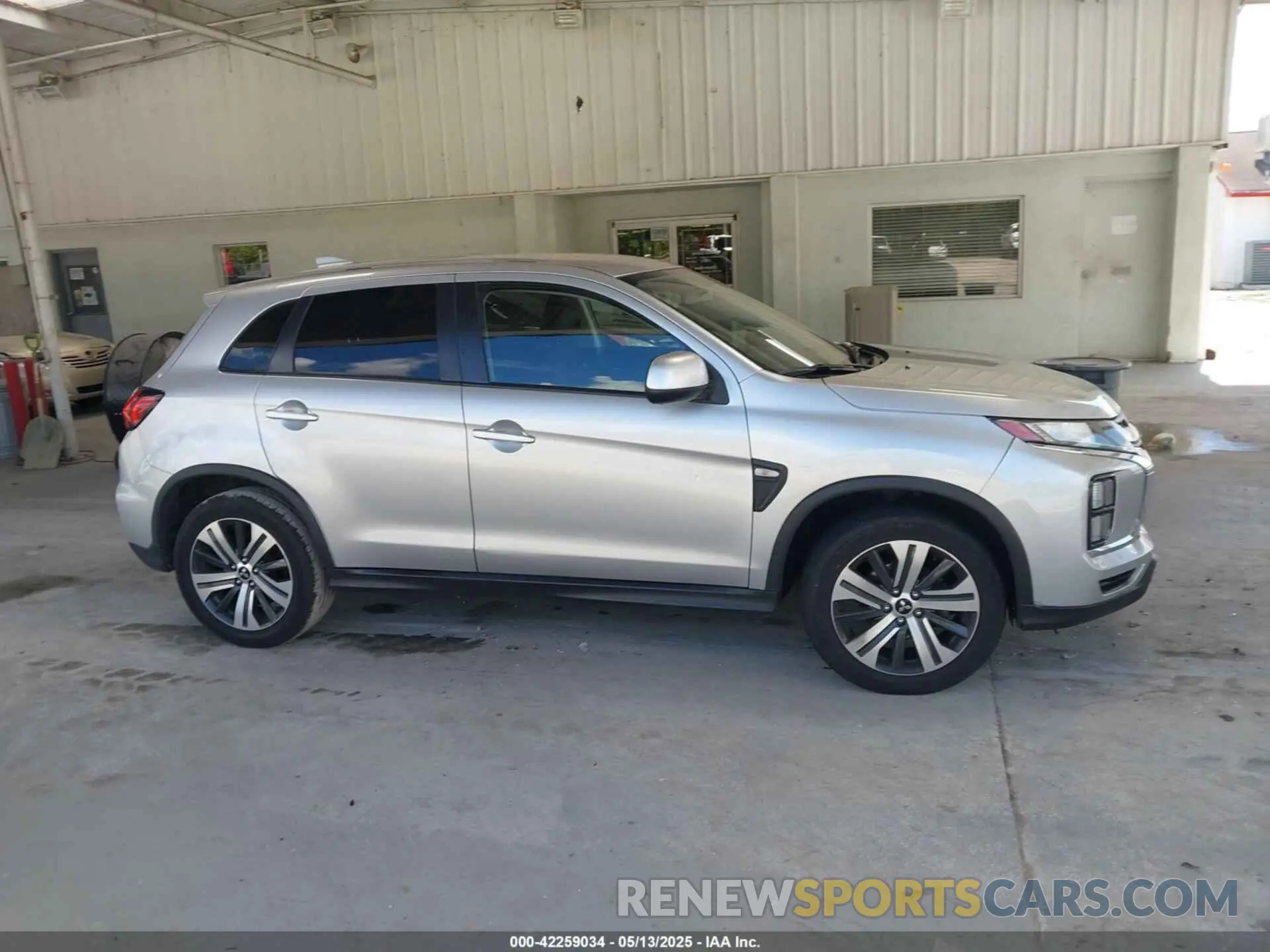 12 Photograph of a damaged car JA4AP3AU5LU017645 MITSUBISHI OUTLANDER SPORT 2020