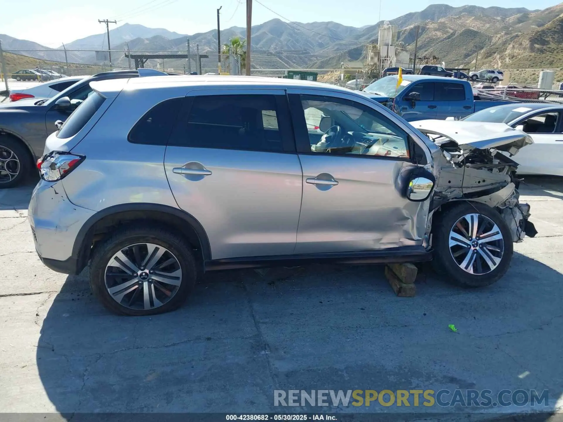 13 Photograph of a damaged car JA4AP3AU6LU010350 MITSUBISHI OUTLANDER SPORT 2020
