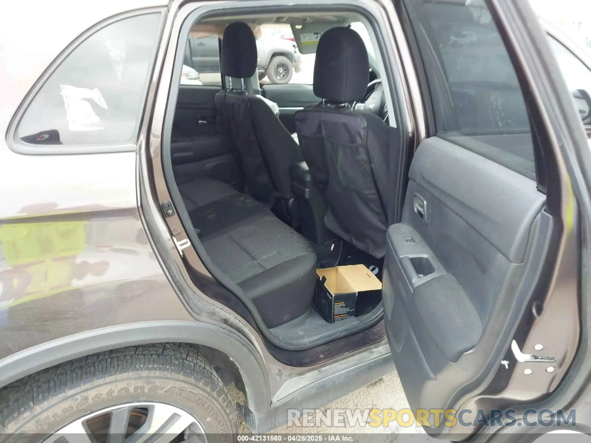 8 Photograph of a damaged car JA4AP3AU6LU015905 MITSUBISHI OUTLANDER SPORT 2020