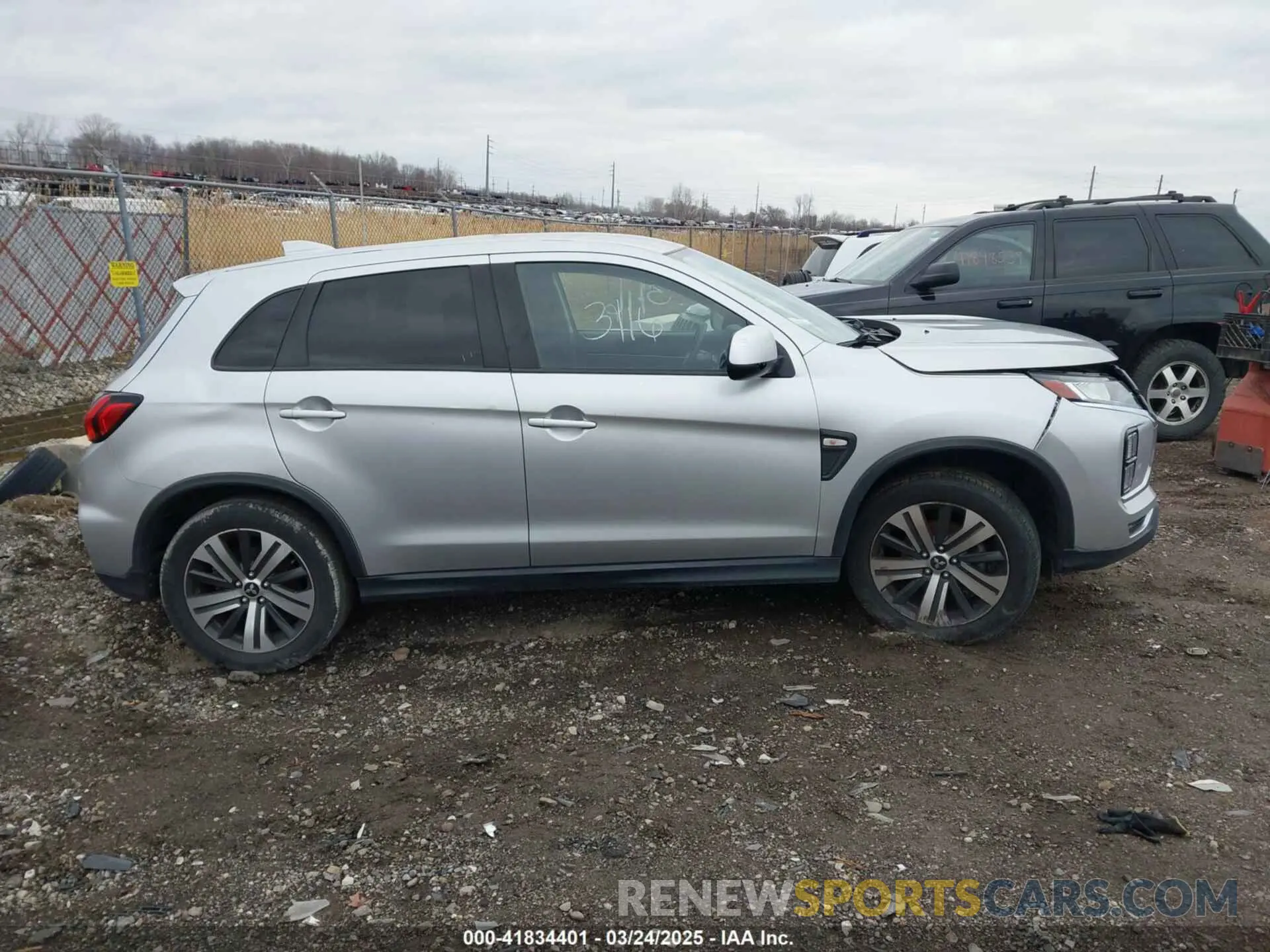 13 Photograph of a damaged car JA4AP3AU6LU017511 MITSUBISHI OUTLANDER SPORT 2020
