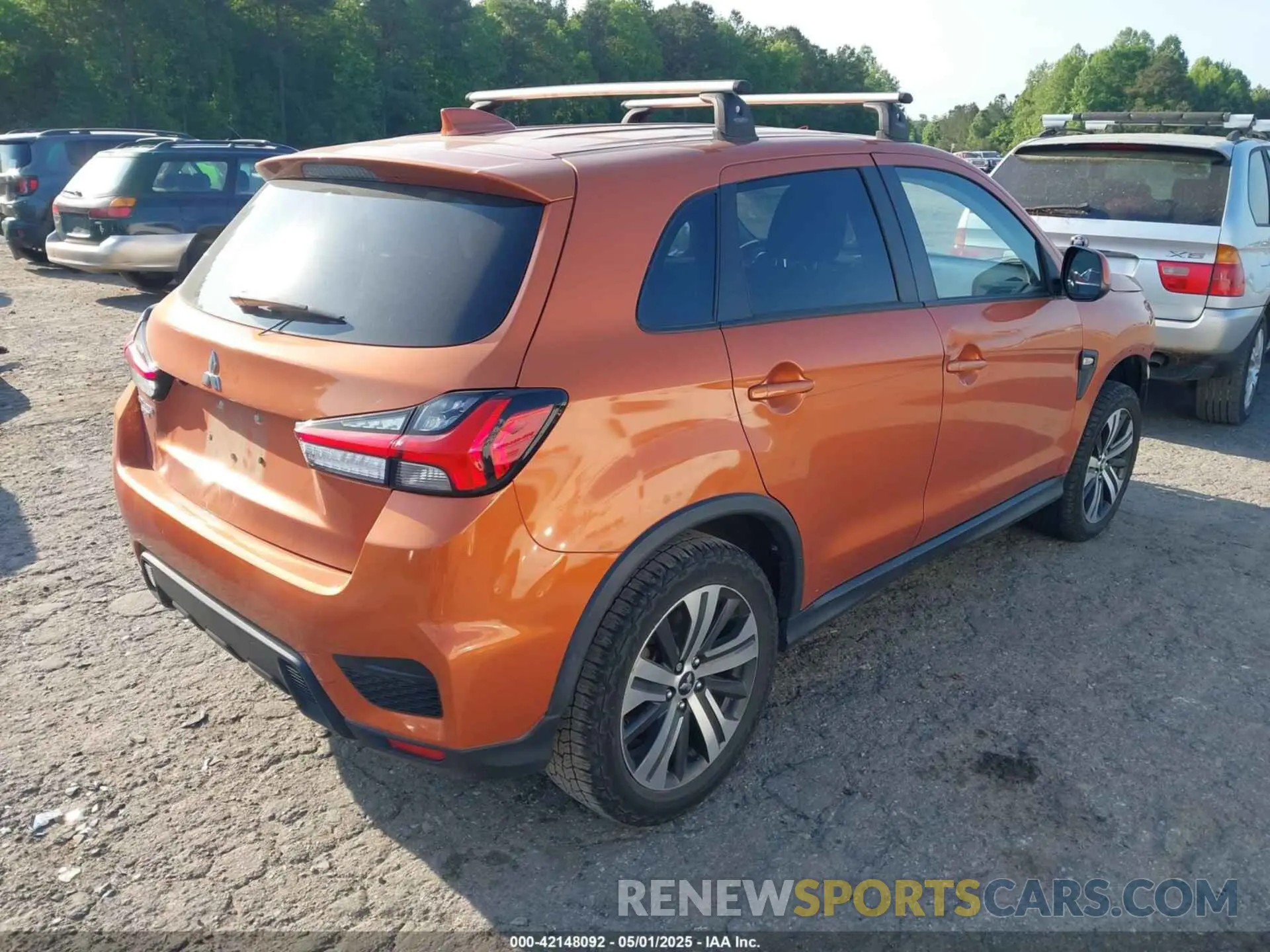 4 Photograph of a damaged car JA4AP3AU8LU005134 MITSUBISHI OUTLANDER SPORT 2020