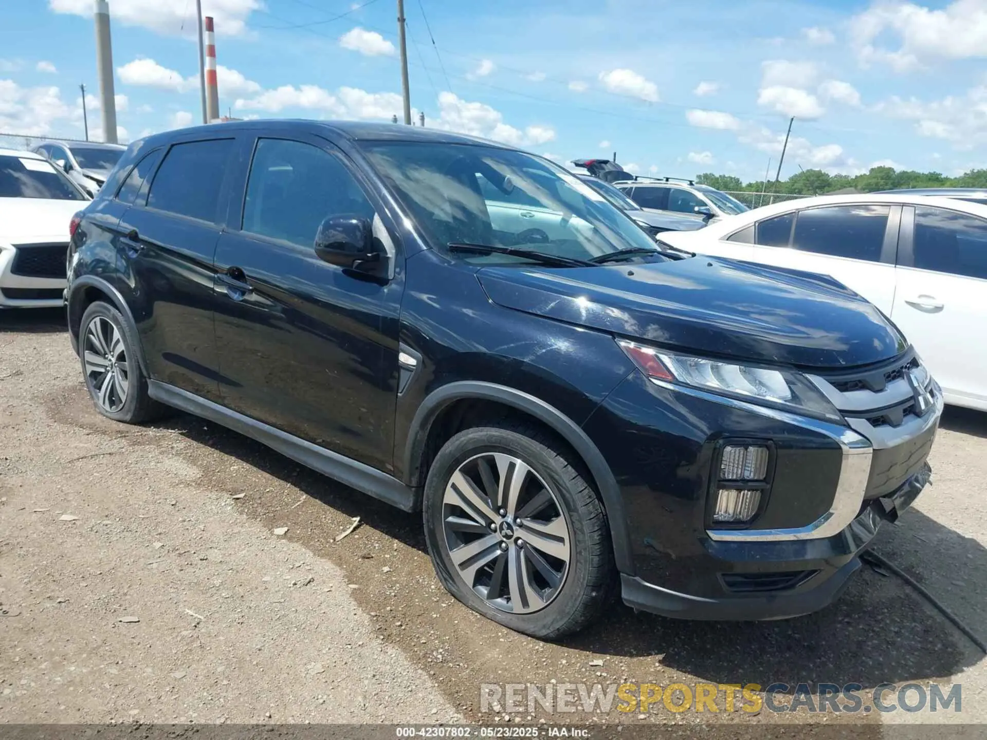 1 Photograph of a damaged car JA4AP3AU8LU005358 MITSUBISHI OUTLANDER SPORT 2020