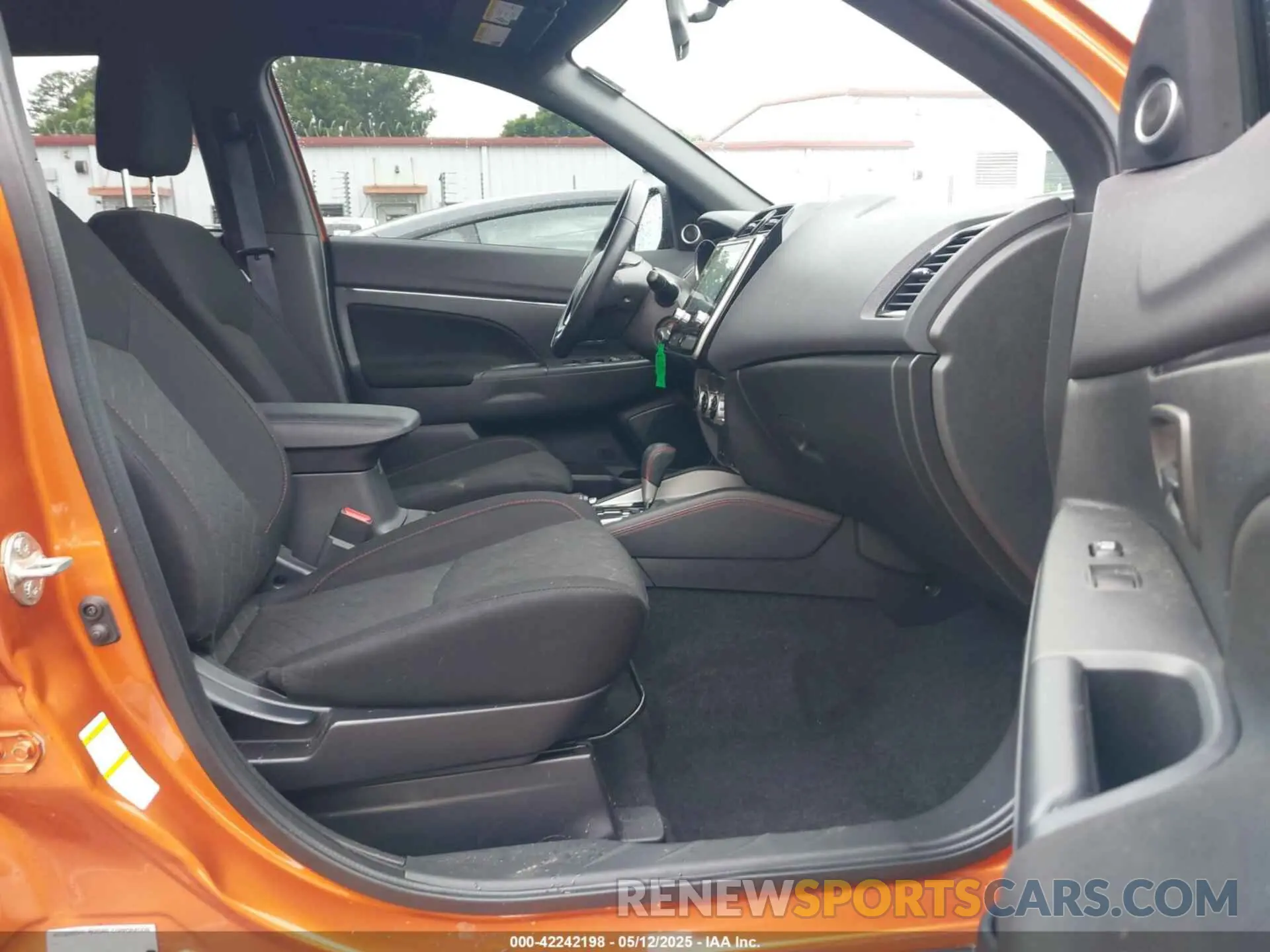 5 Photograph of a damaged car JA4AP3AU9LU031256 MITSUBISHI OUTLANDER SPORT 2020