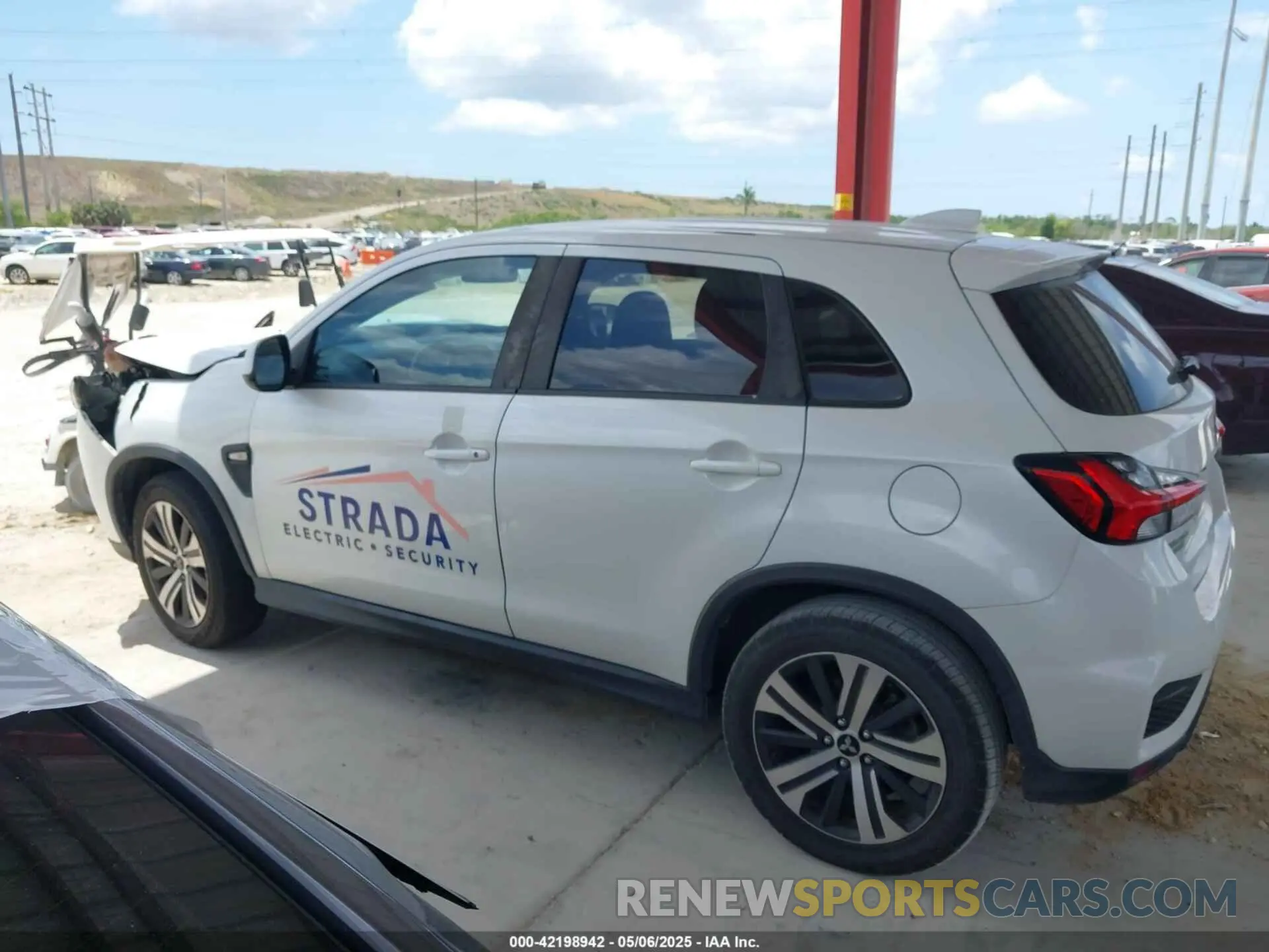 14 Photograph of a damaged car JA4AP3AUXLU008004 MITSUBISHI OUTLANDER SPORT 2020