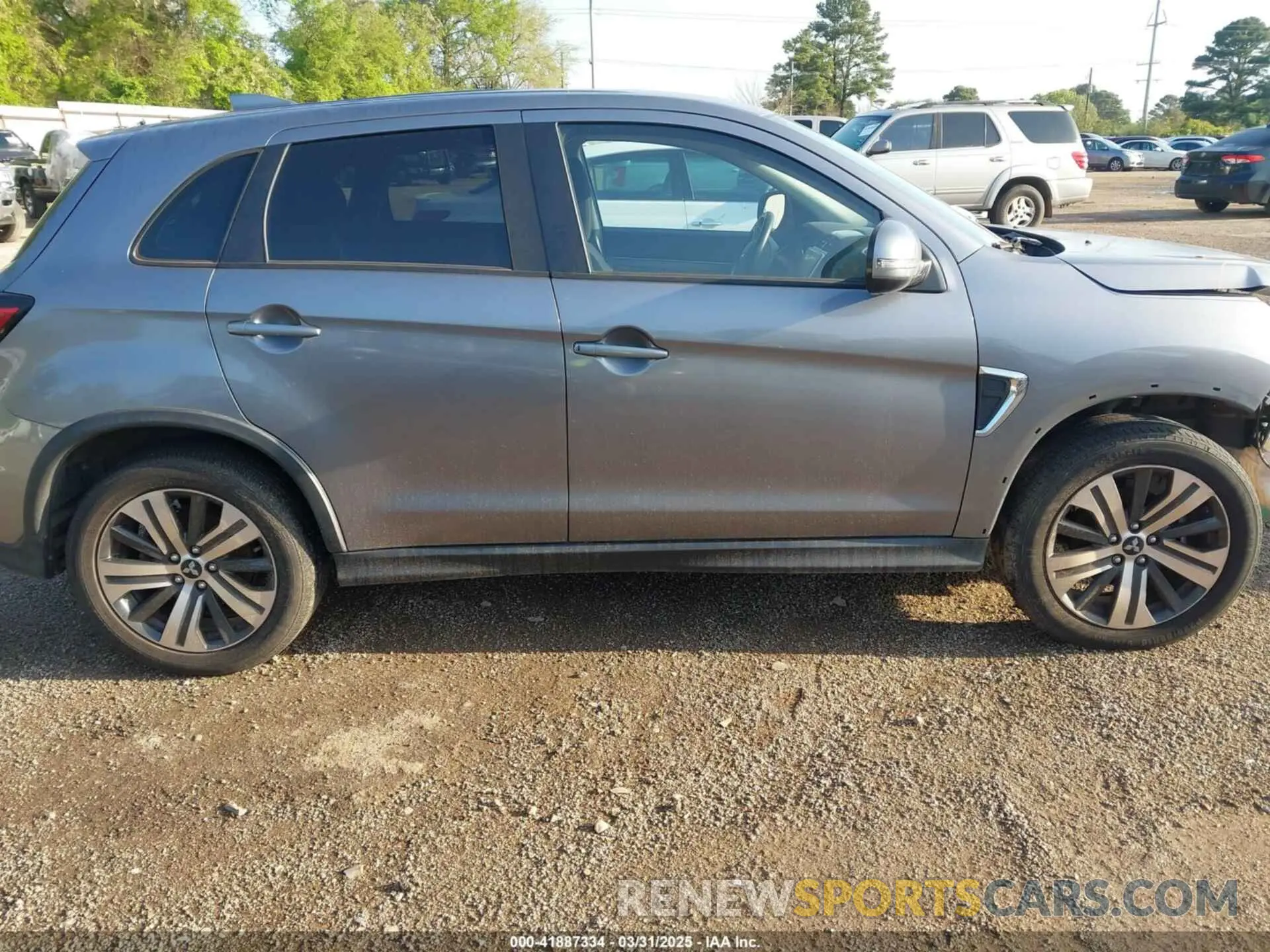 14 Photograph of a damaged car JA4AP4AU0LU026548 MITSUBISHI OUTLANDER SPORT 2020