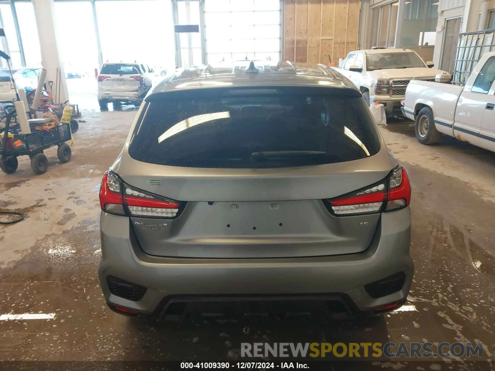 16 Photograph of a damaged car JA4AP4AU1LU016644 MITSUBISHI OUTLANDER SPORT 2020