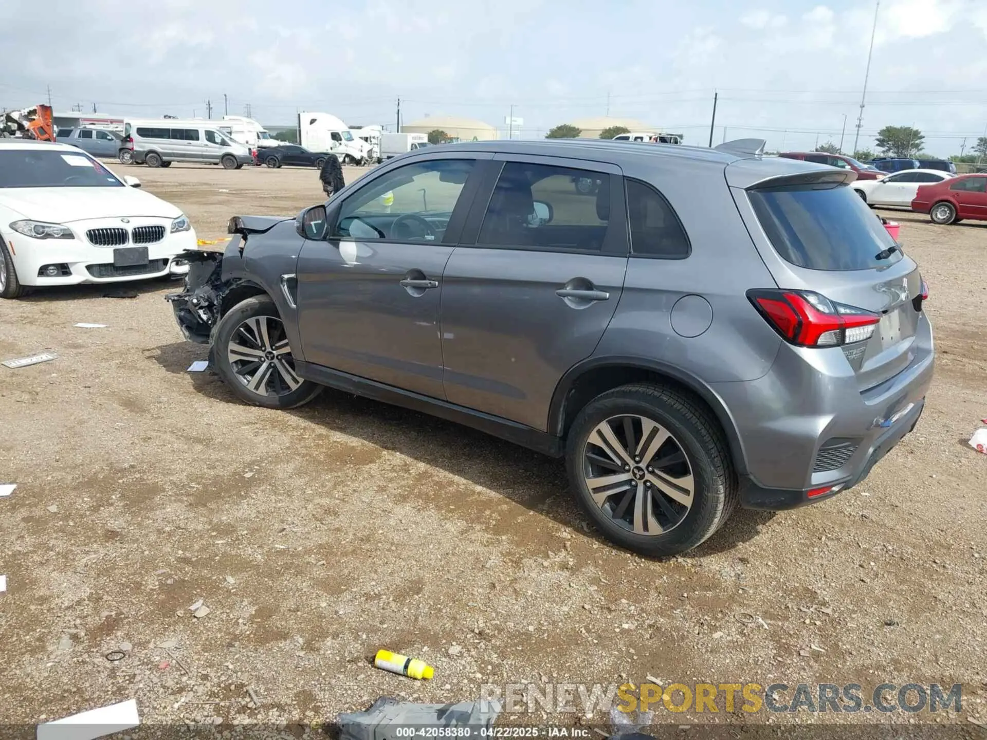 3 Photograph of a damaged car JA4AP4AU1LU028504 MITSUBISHI OUTLANDER SPORT 2020