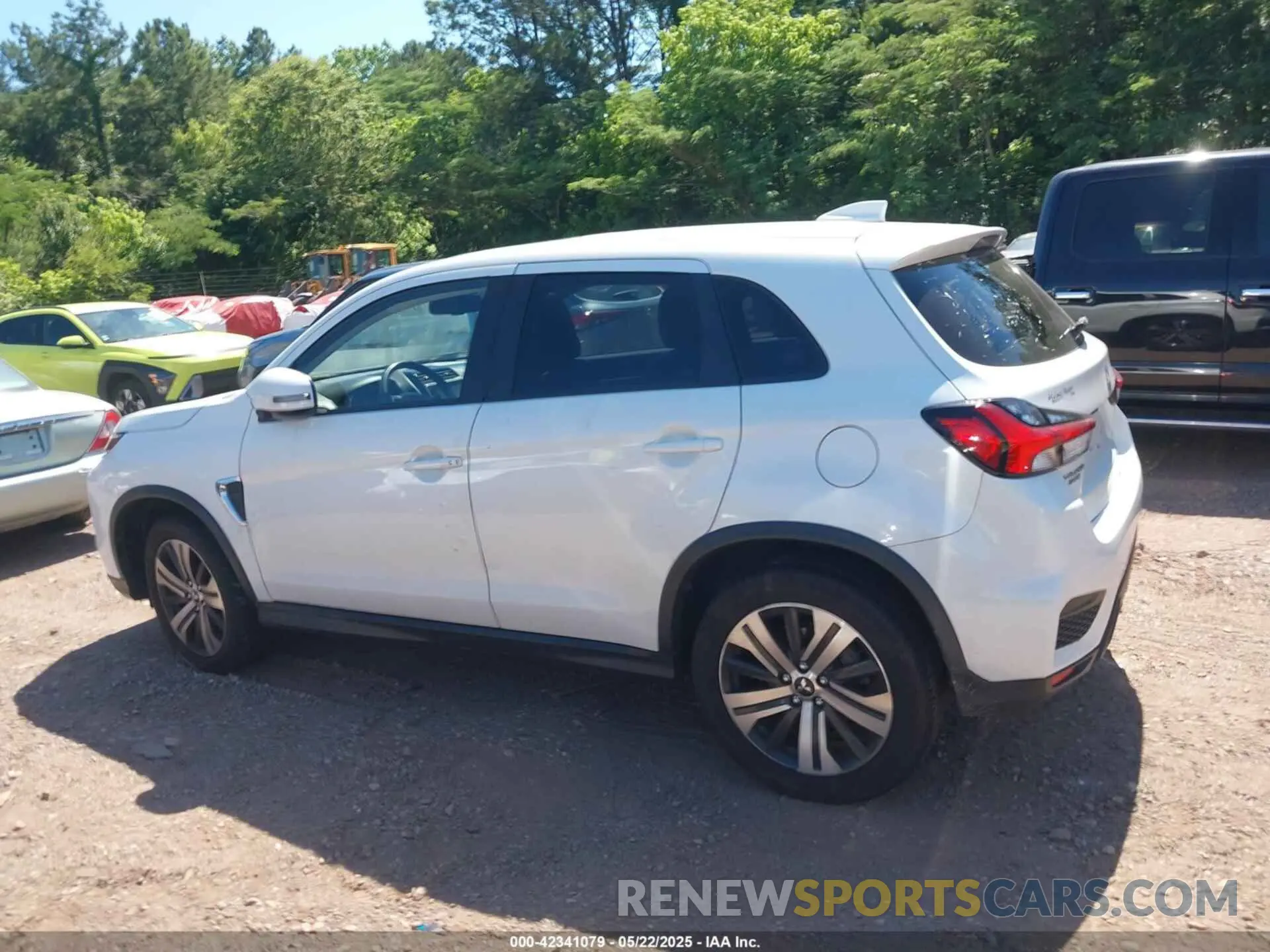 13 Photograph of a damaged car JA4AP4AU5LU008790 MITSUBISHI OUTLANDER SPORT 2020