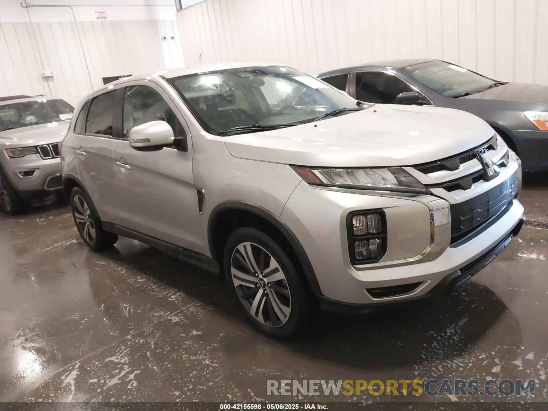 1 Photograph of a damaged car JA4AR3AU1LU020245 MITSUBISHI OUTLANDER SPORT 2020
