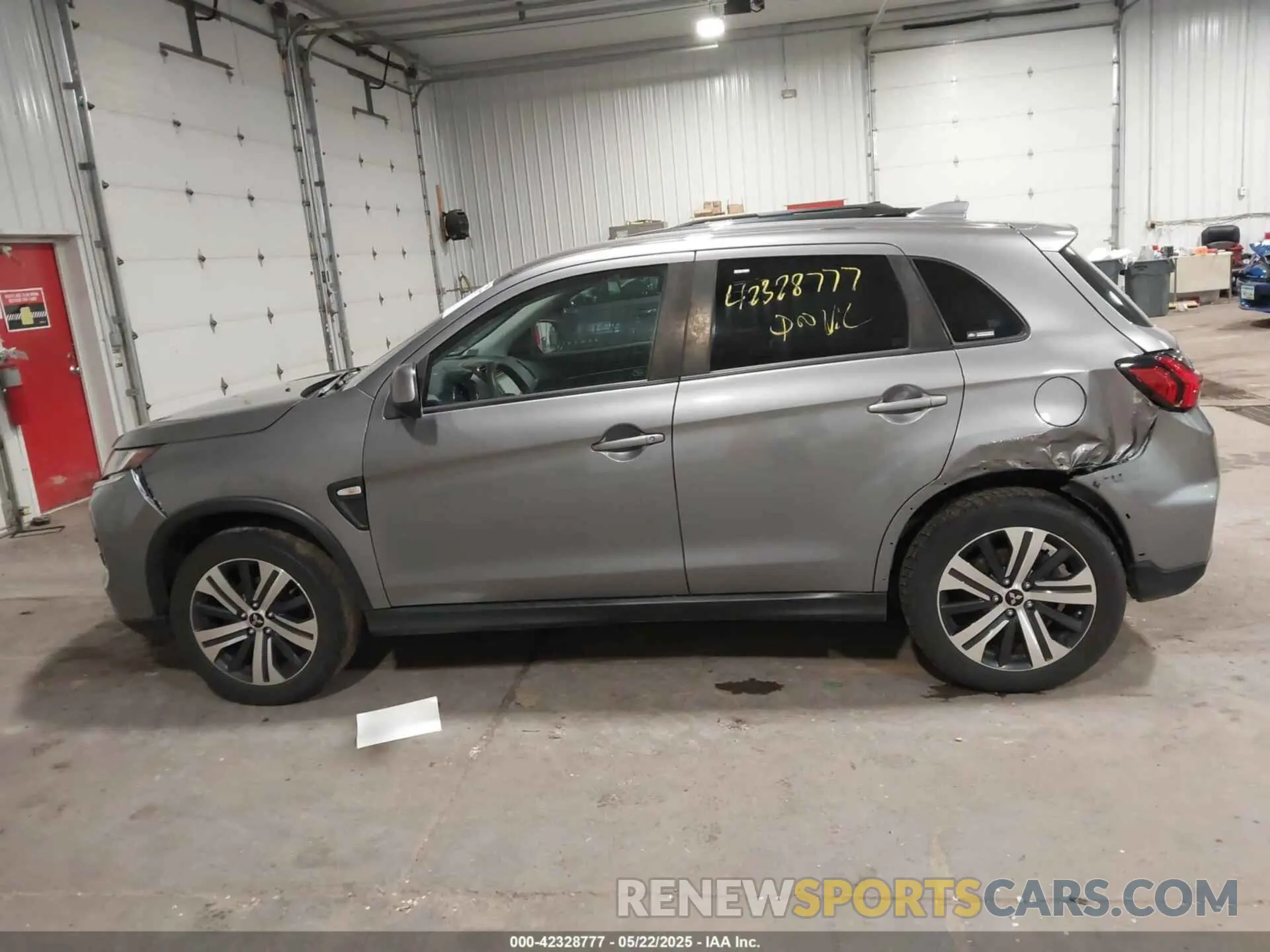 14 Photograph of a damaged car JA4AR3AU2LU016320 MITSUBISHI OUTLANDER SPORT 2020