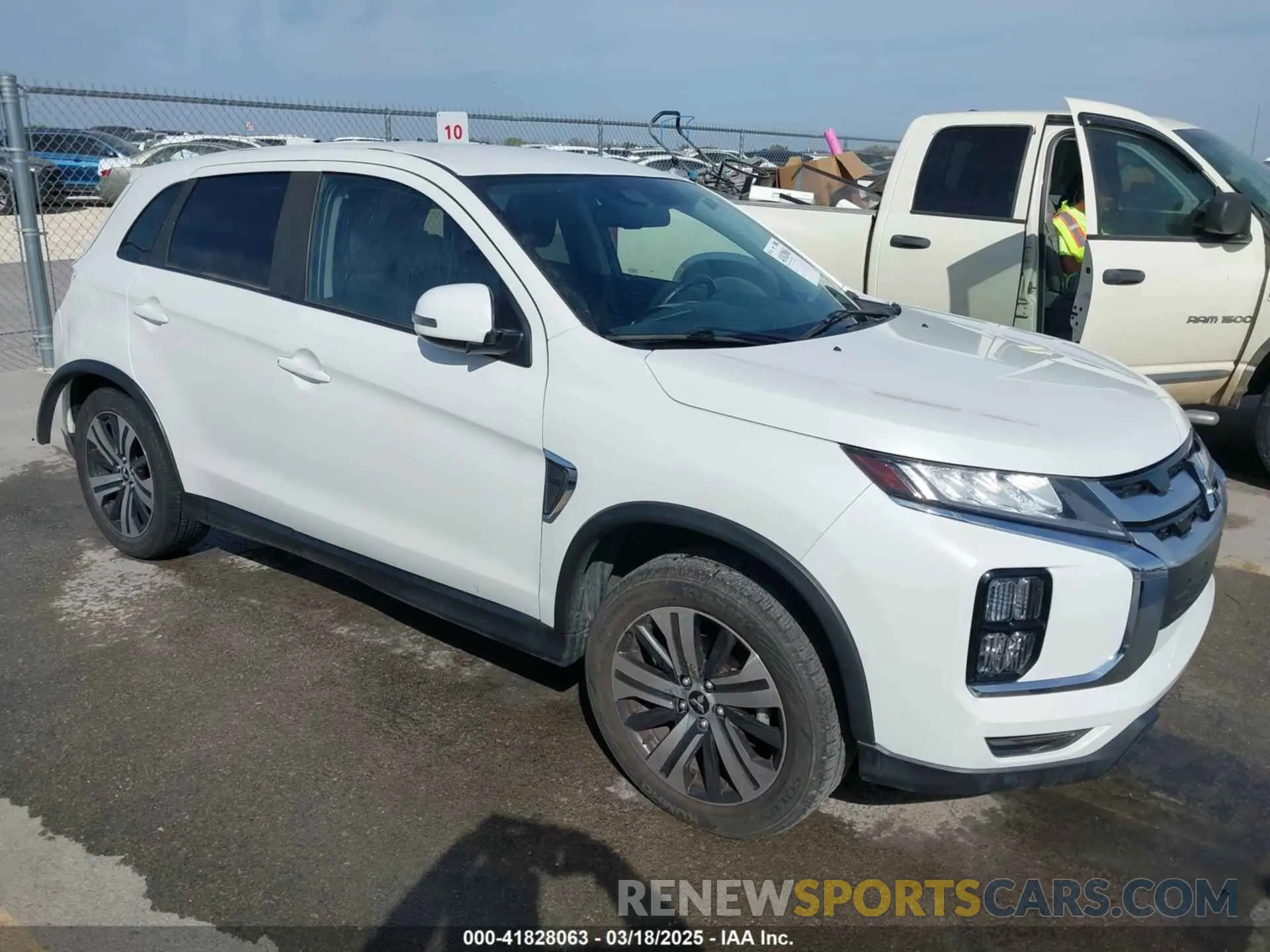 1 Photograph of a damaged car JA4AR3AU5LU010429 MITSUBISHI OUTLANDER SPORT 2020