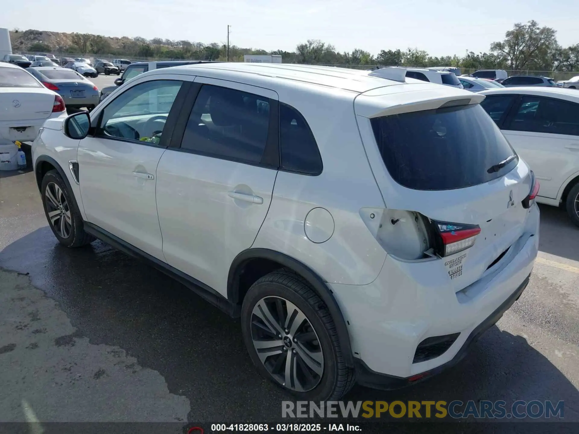 3 Photograph of a damaged car JA4AR3AU5LU010429 MITSUBISHI OUTLANDER SPORT 2020