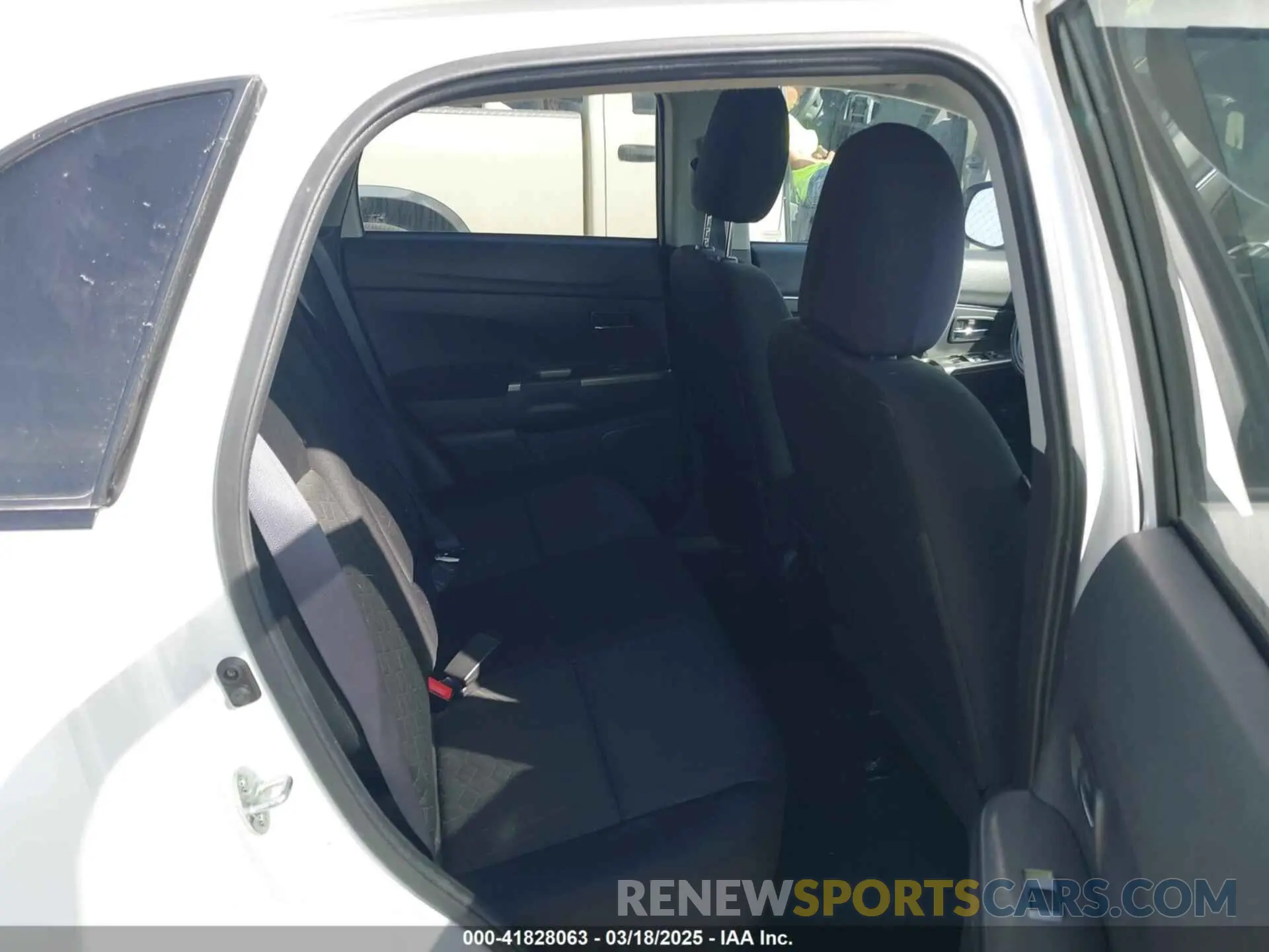 8 Photograph of a damaged car JA4AR3AU5LU010429 MITSUBISHI OUTLANDER SPORT 2020