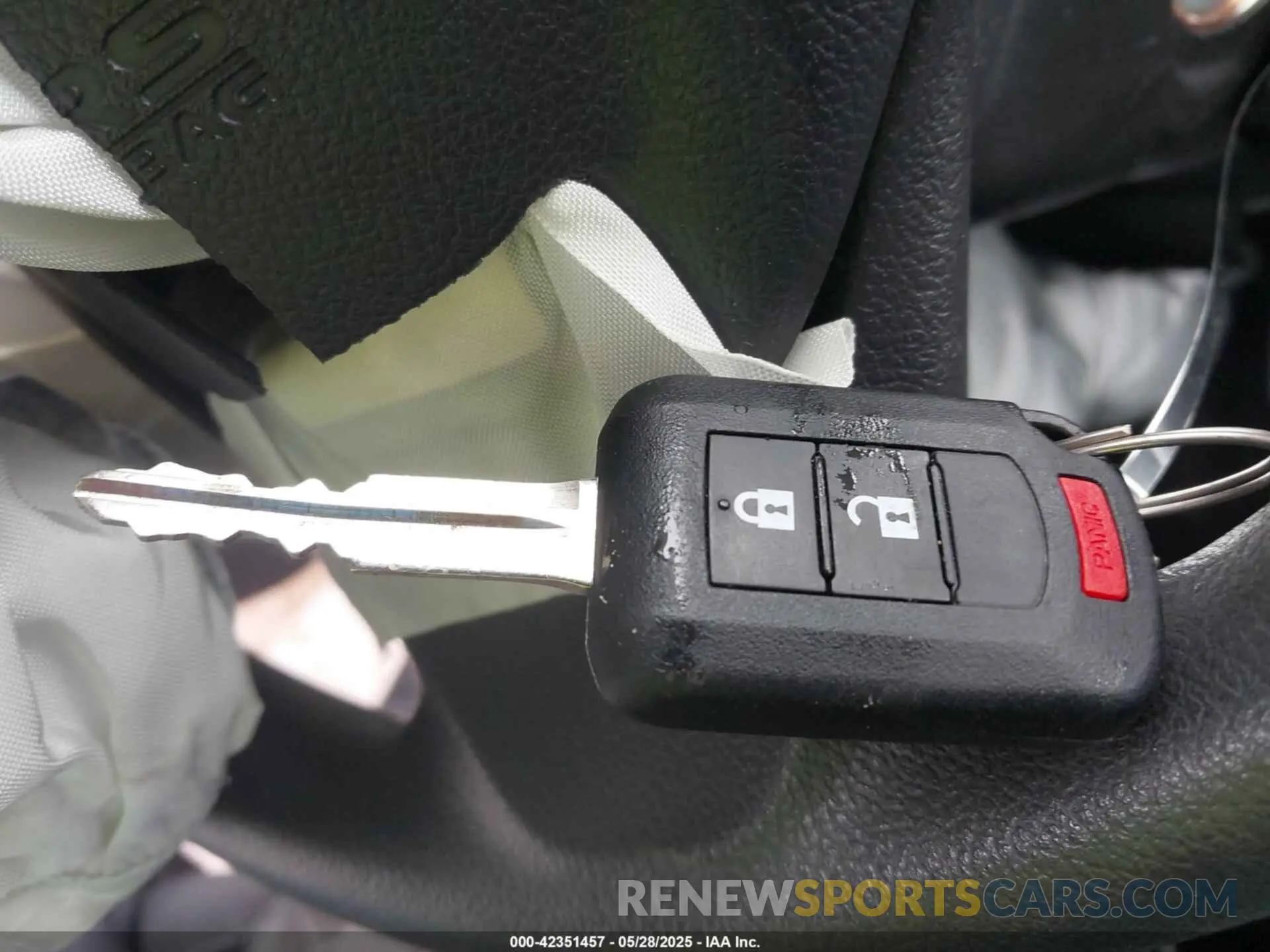11 Photograph of a damaged car JA4AR3AU6LU026669 MITSUBISHI OUTLANDER SPORT 2020
