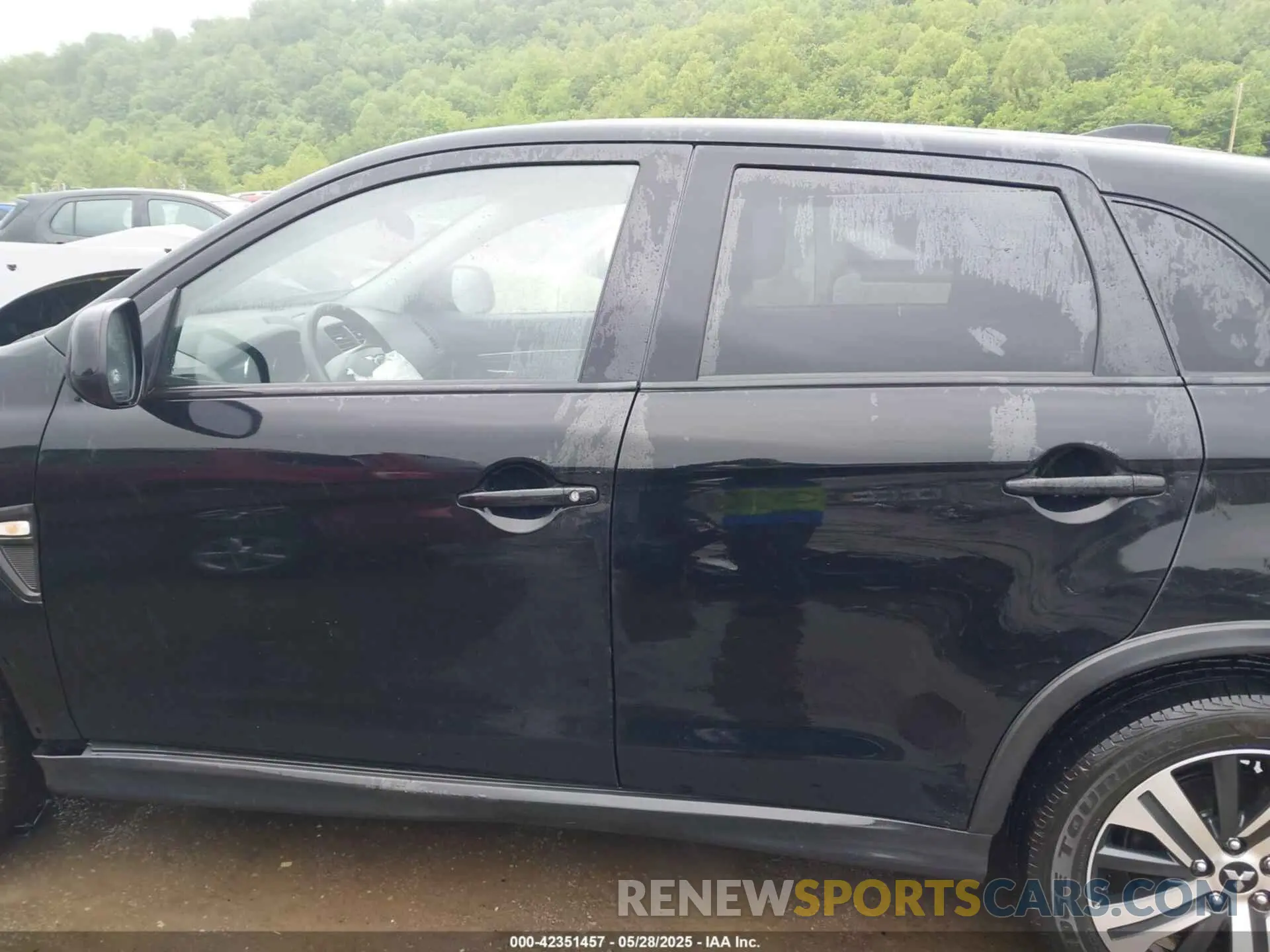 15 Photograph of a damaged car JA4AR3AU6LU026669 MITSUBISHI OUTLANDER SPORT 2020