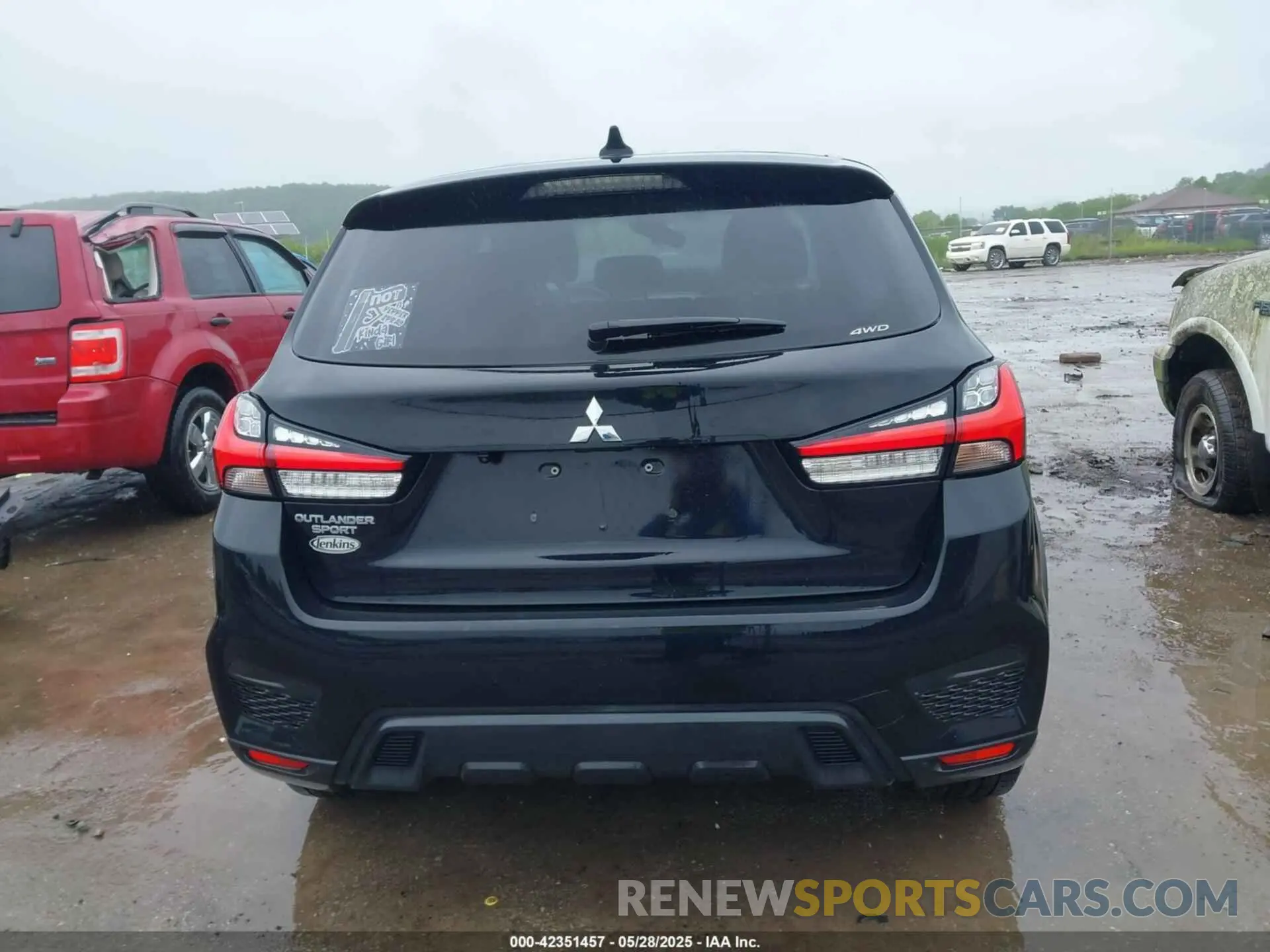 17 Photograph of a damaged car JA4AR3AU6LU026669 MITSUBISHI OUTLANDER SPORT 2020