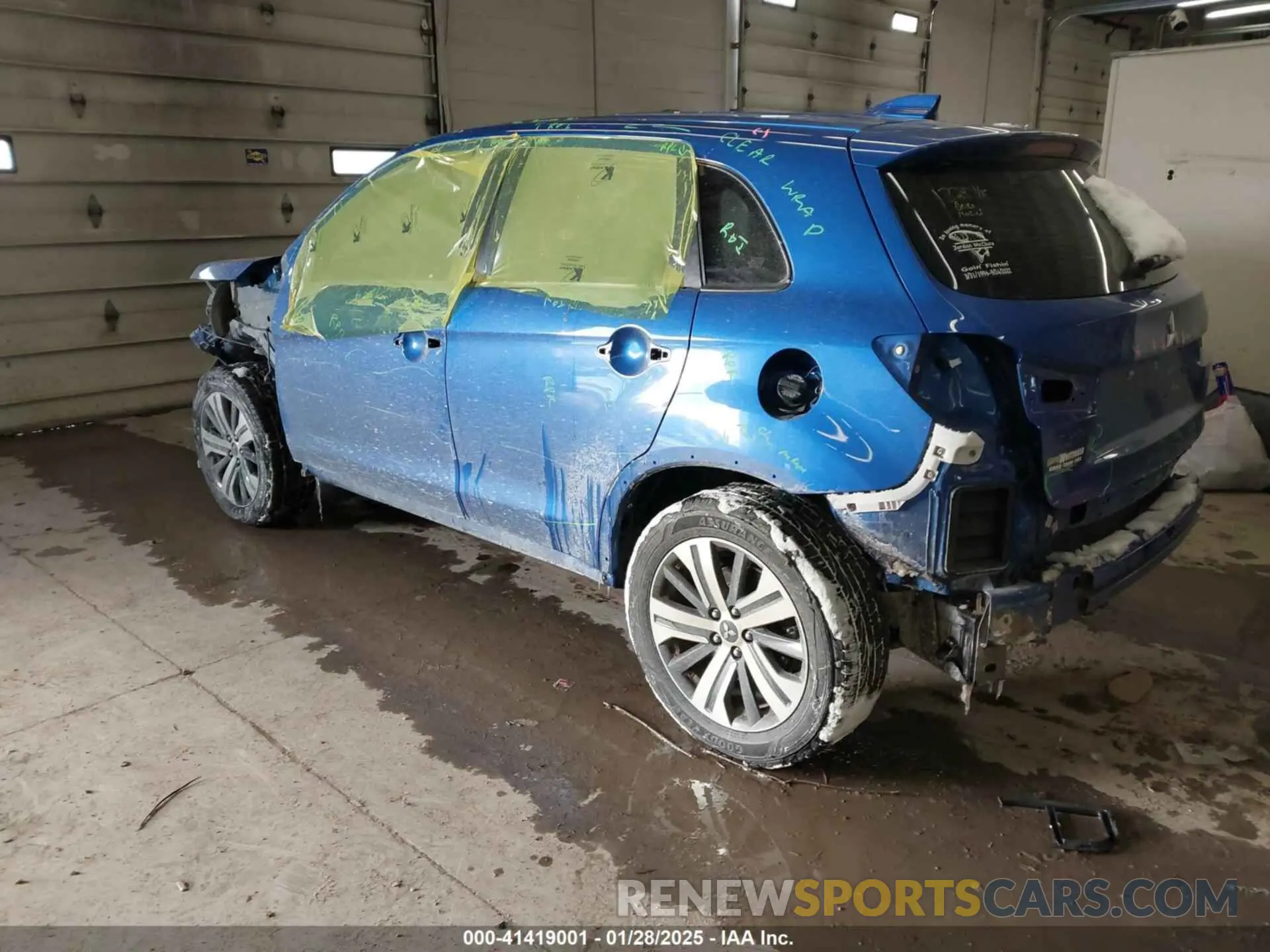 3 Photograph of a damaged car JA4AR3AU8LU002485 MITSUBISHI OUTLANDER SPORT 2020