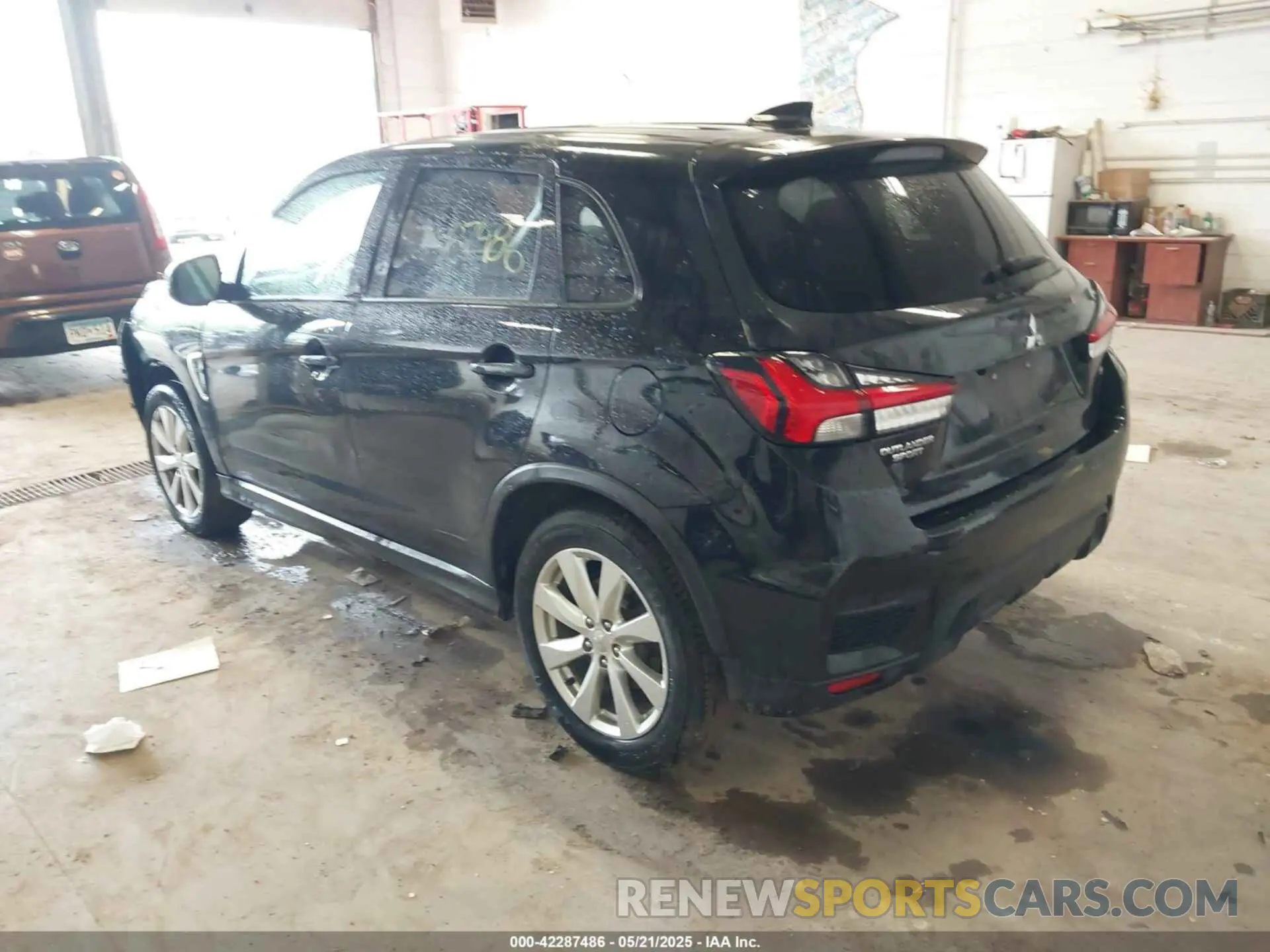 3 Photograph of a damaged car JA4AR3AU8LU029105 MITSUBISHI OUTLANDER SPORT 2020