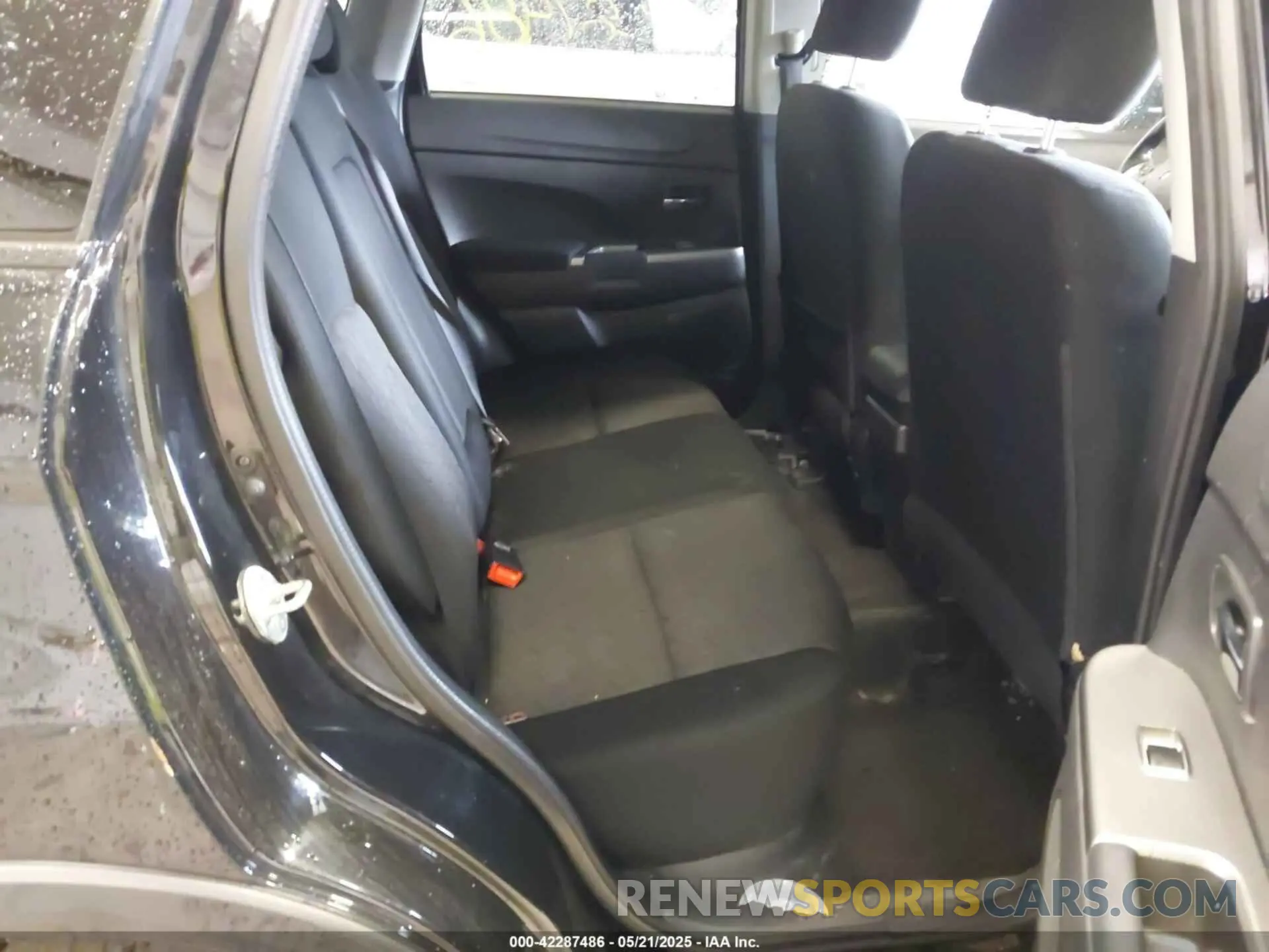8 Photograph of a damaged car JA4AR3AU8LU029105 MITSUBISHI OUTLANDER SPORT 2020