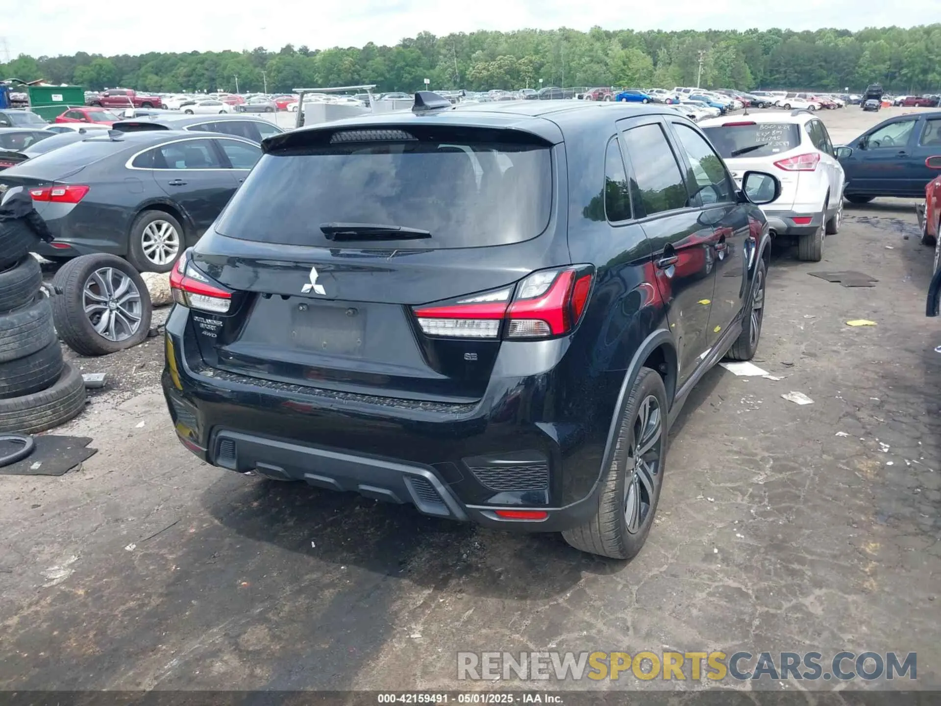 4 Photograph of a damaged car JA4AR3AU9LU008800 MITSUBISHI OUTLANDER SPORT 2020