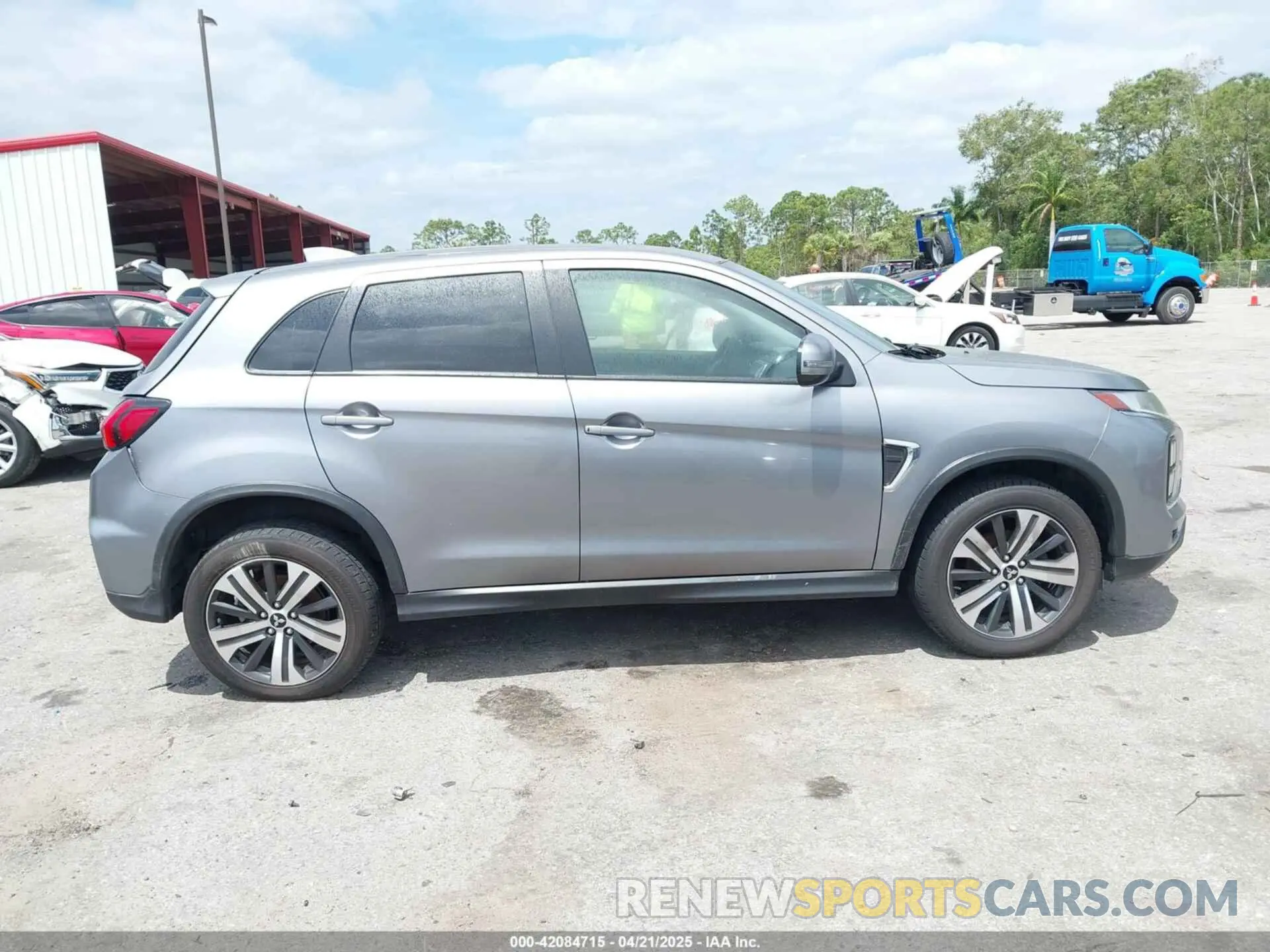 13 Photograph of a damaged car JA4AR3AU9LU018159 MITSUBISHI OUTLANDER SPORT 2020
