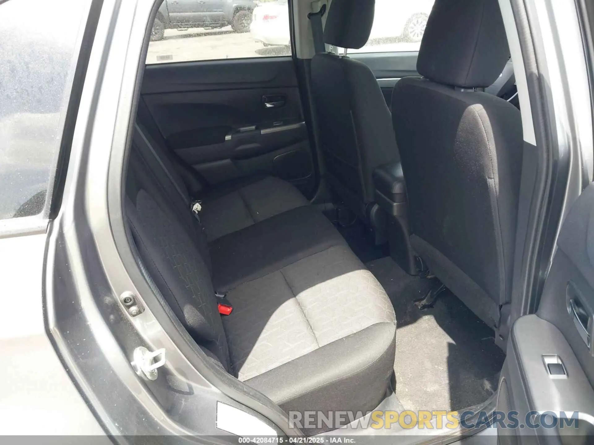 8 Photograph of a damaged car JA4AR3AU9LU018159 MITSUBISHI OUTLANDER SPORT 2020