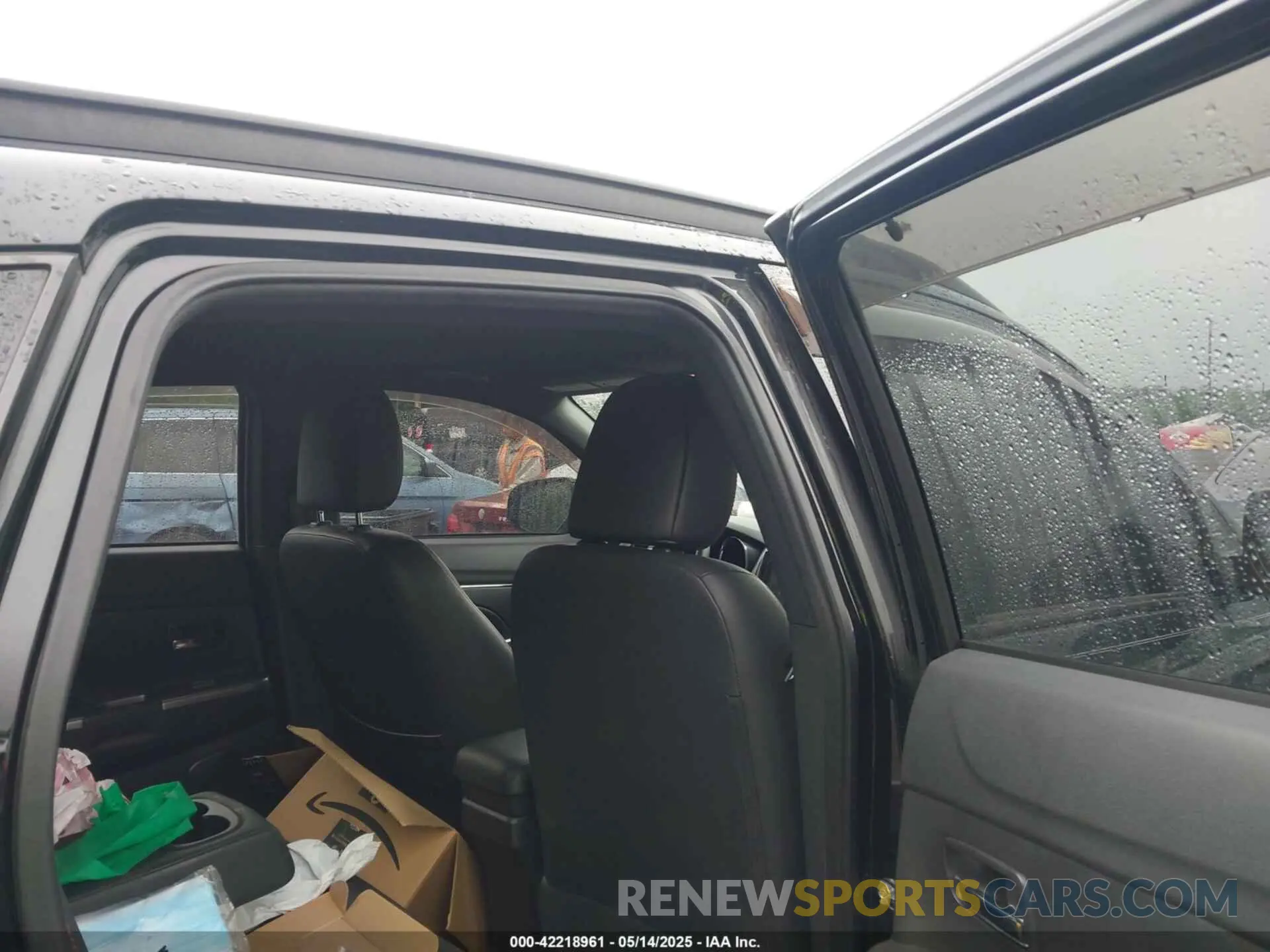8 Photograph of a damaged car JA4AR4AW4LU002443 MITSUBISHI OUTLANDER SPORT 2020