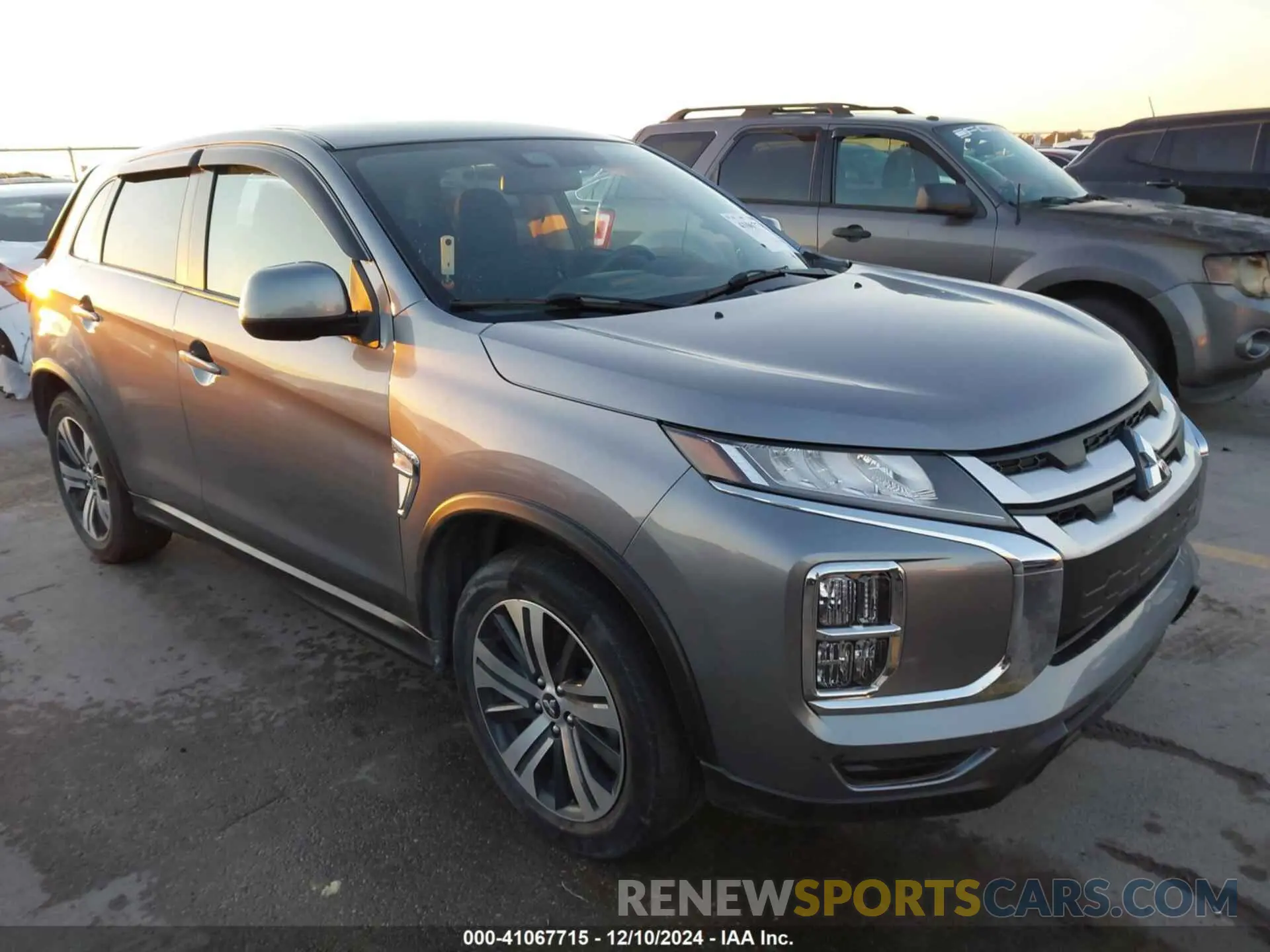 1 Photograph of a damaged car JA4APUAU2MU024561 MITSUBISHI OUTLANDER SPORT 2021