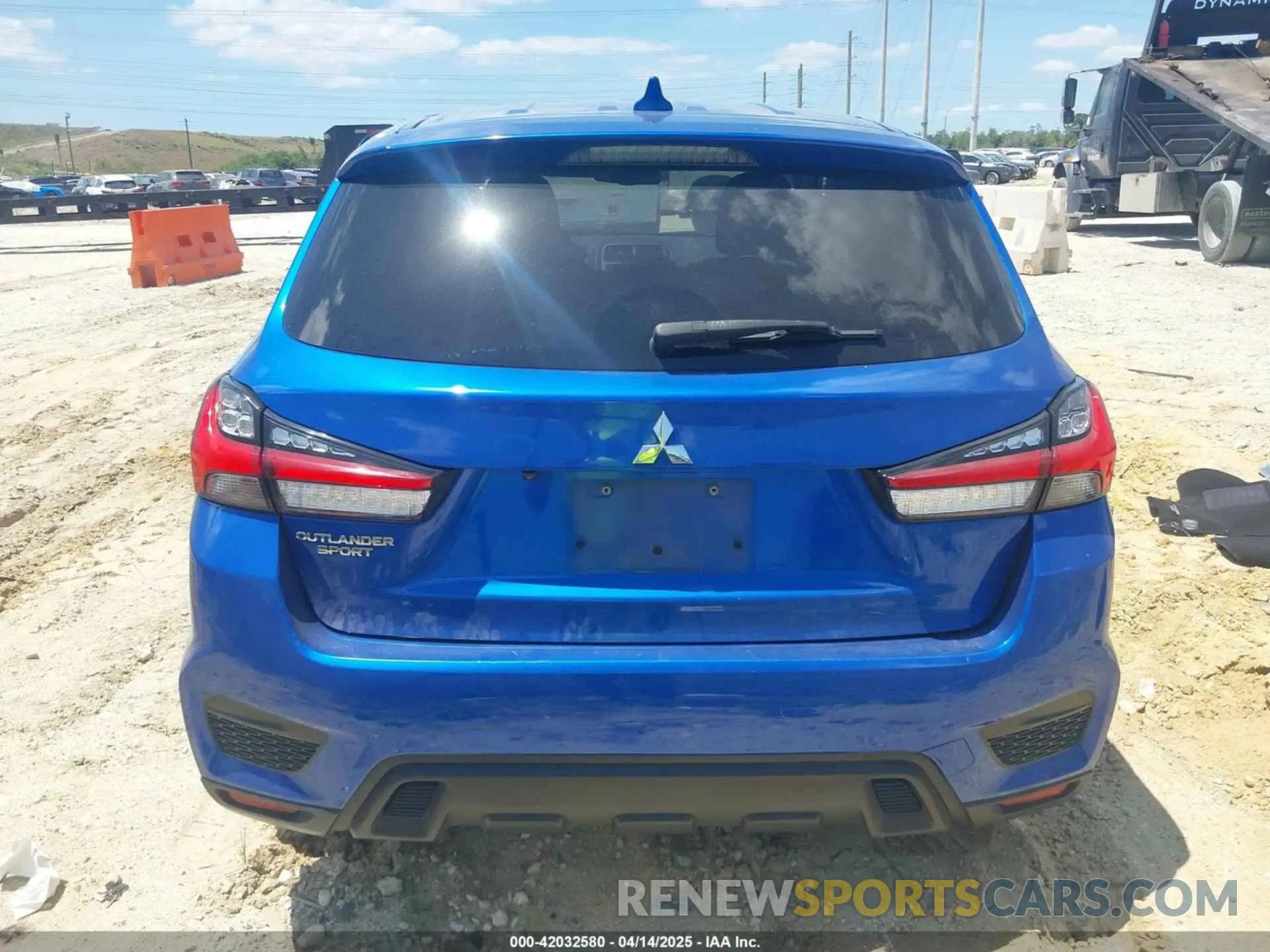 16 Photograph of a damaged car JA4APUAU8MU022233 MITSUBISHI OUTLANDER SPORT 2021