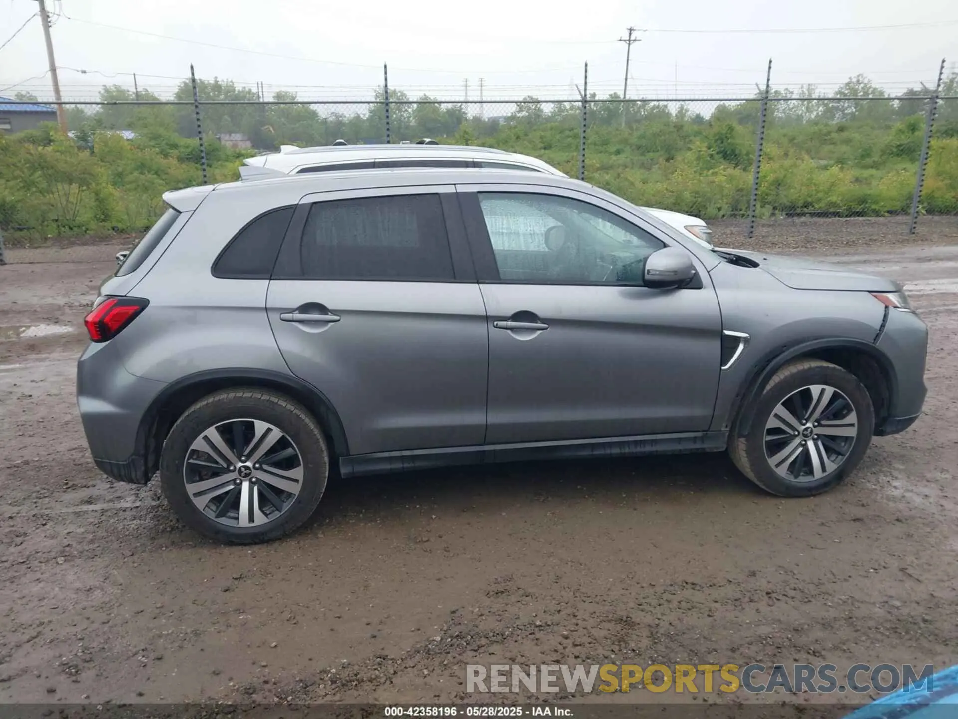 14 Photograph of a damaged car JA4APVAU8MU019547 MITSUBISHI OUTLANDER SPORT 2021