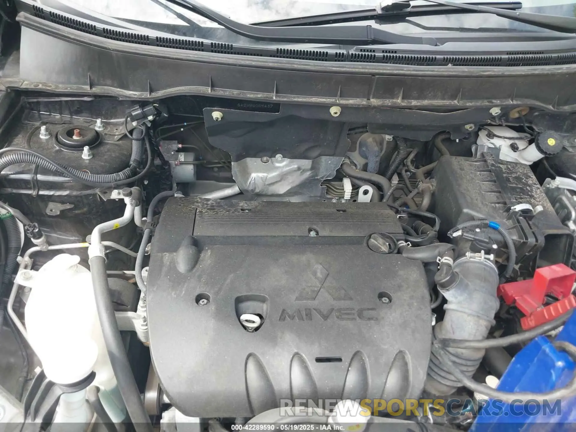 10 Photograph of a damaged car JA4ARUAU0MU009437 MITSUBISHI OUTLANDER SPORT 2021