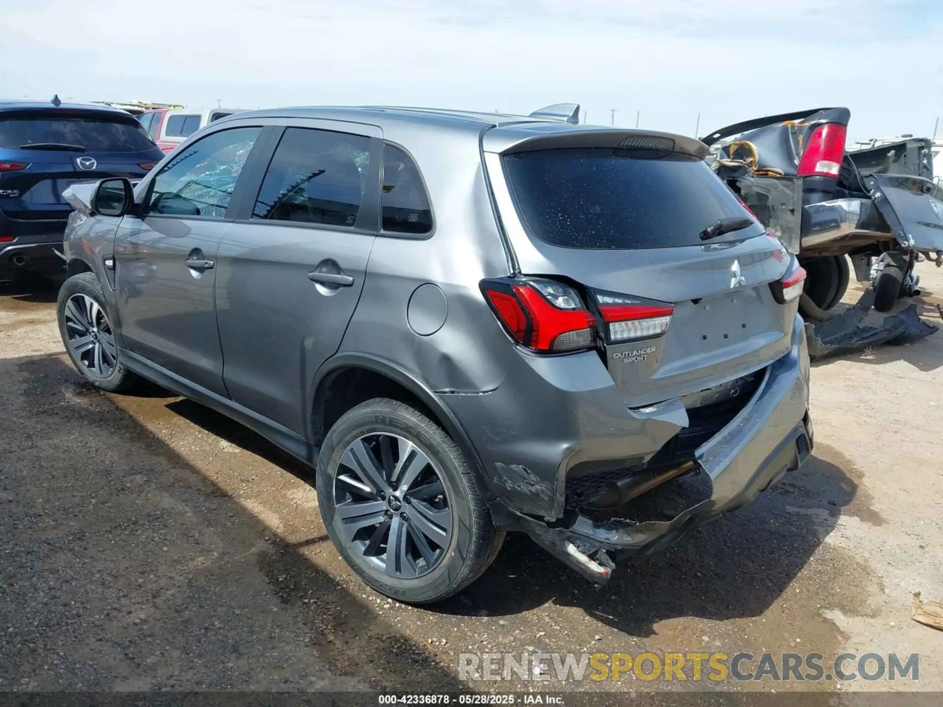 3 Photograph of a damaged car JA4ARUAU0MU035360 MITSUBISHI OUTLANDER SPORT 2021