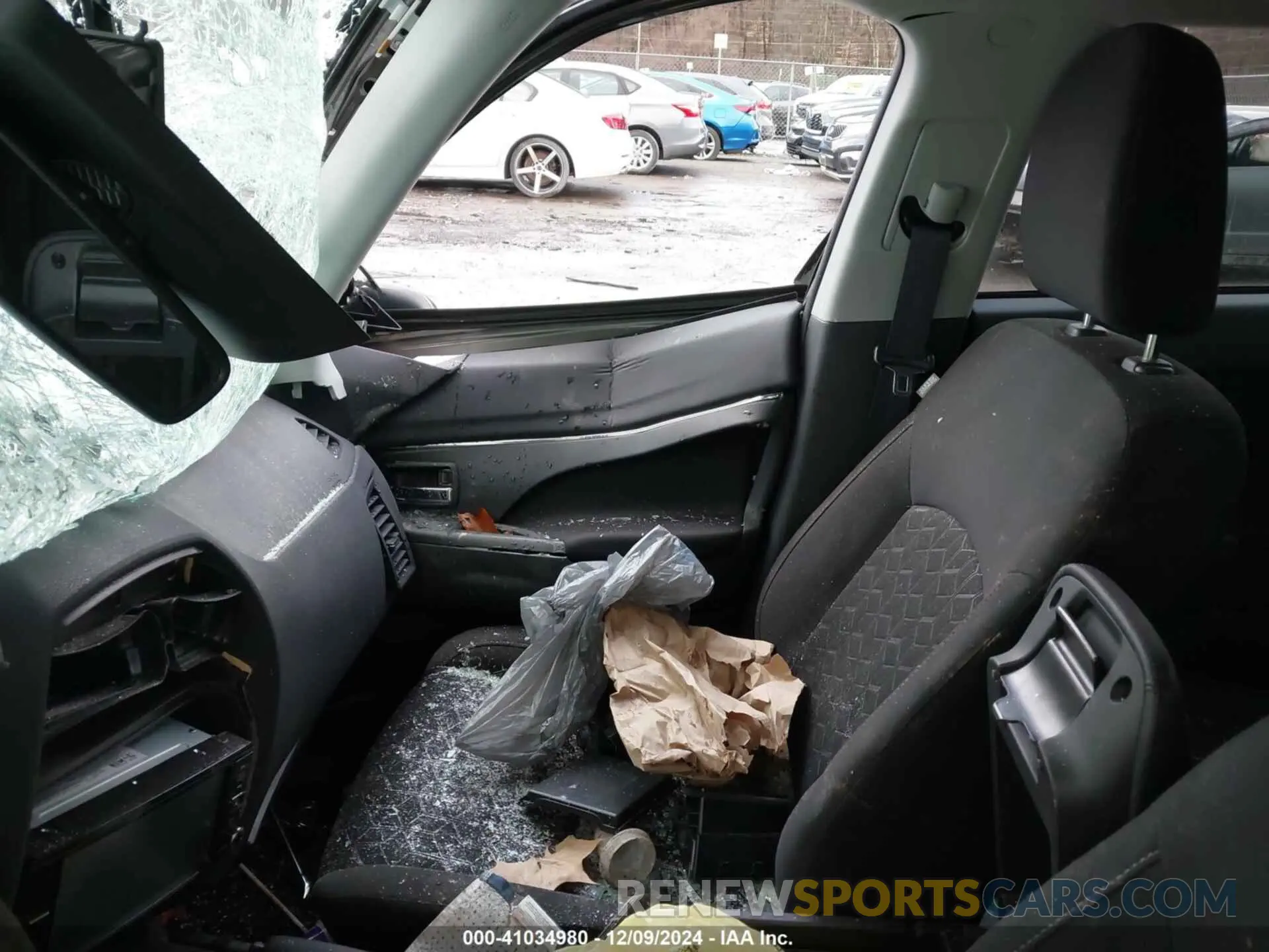 5 Photograph of a damaged car JA4ARUAU2MU005504 MITSUBISHI OUTLANDER SPORT 2021