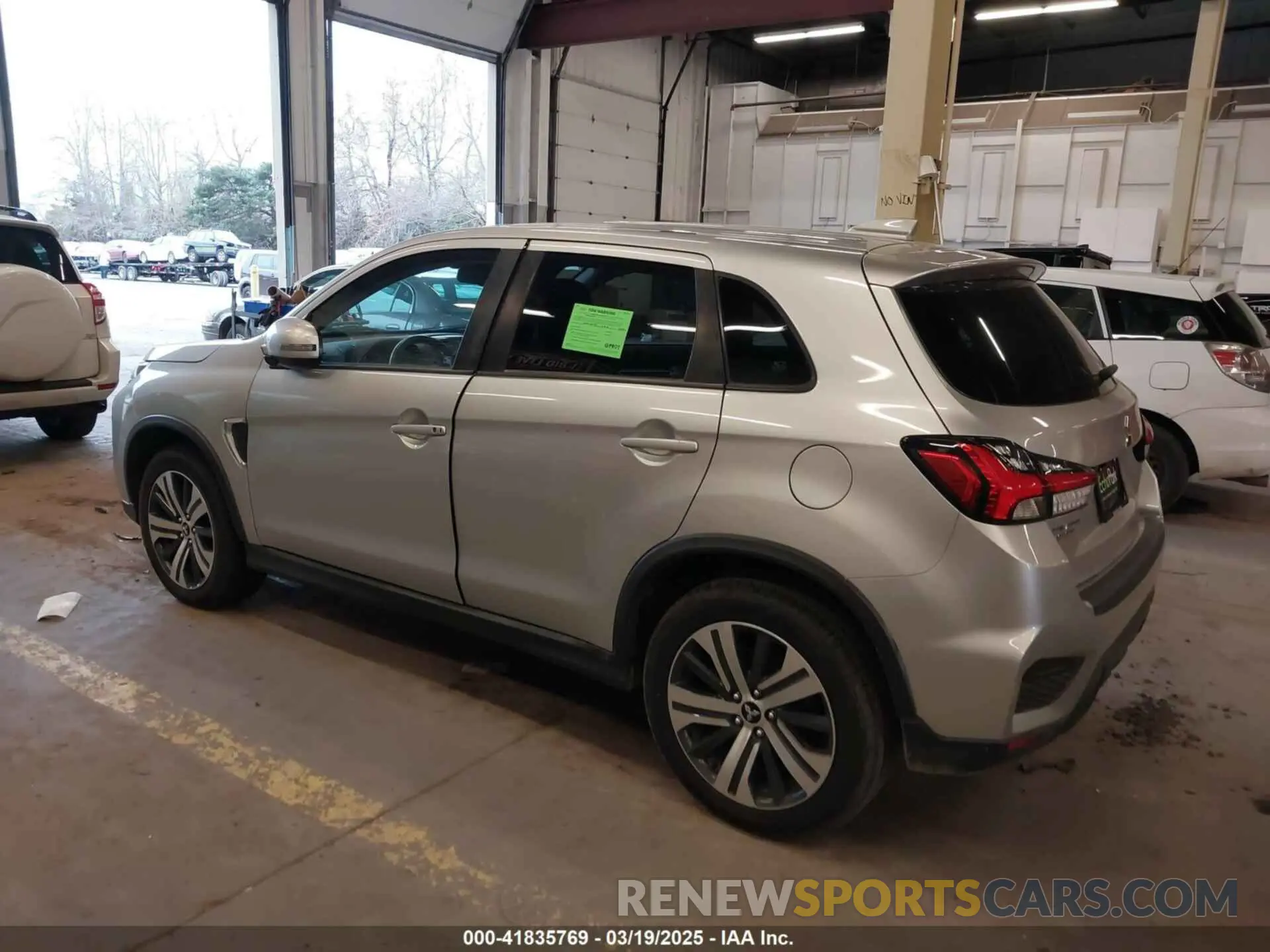 3 Photograph of a damaged car JA4ARUAU3MU024076 MITSUBISHI OUTLANDER SPORT 2021
