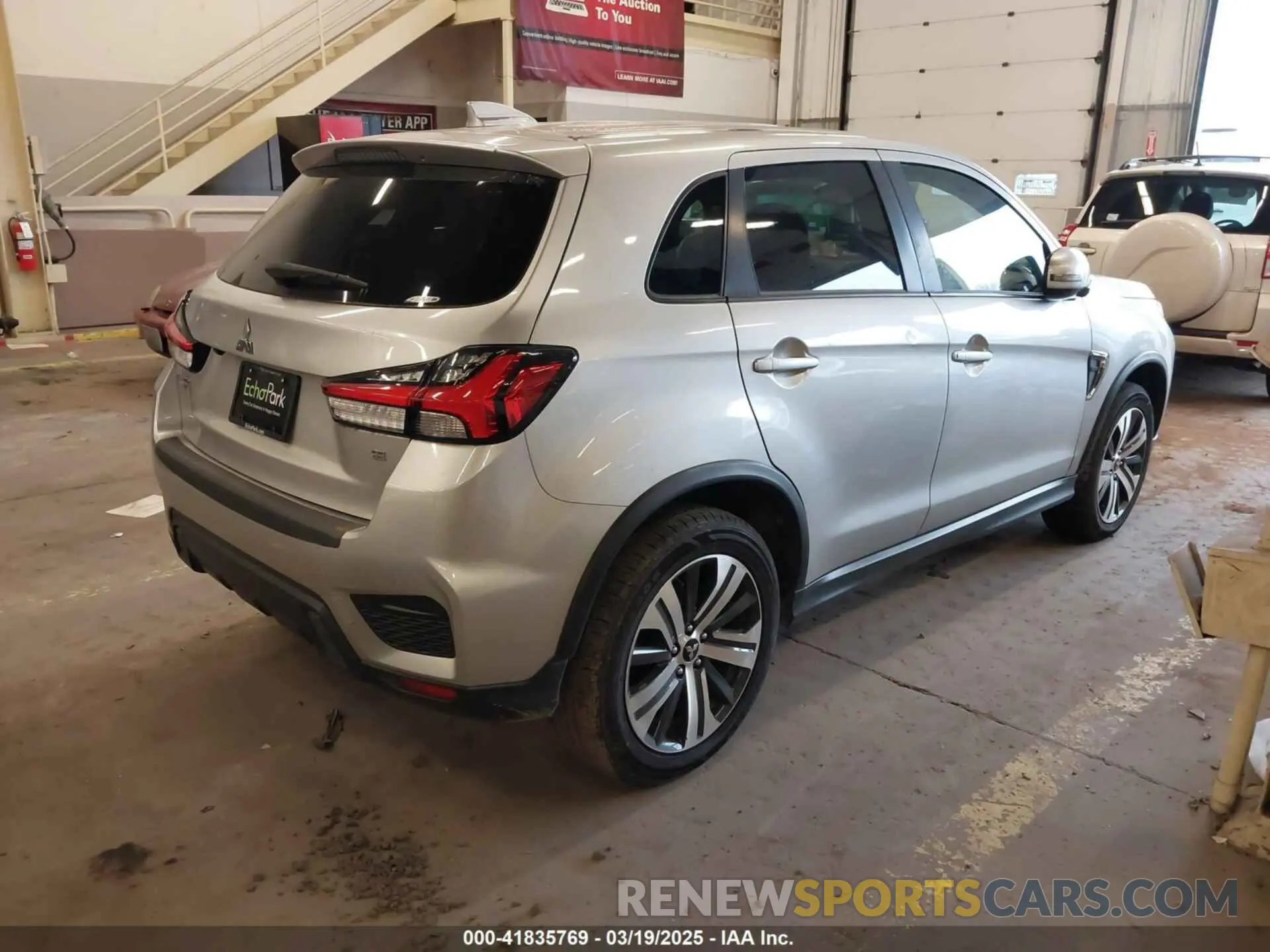4 Photograph of a damaged car JA4ARUAU3MU024076 MITSUBISHI OUTLANDER SPORT 2021