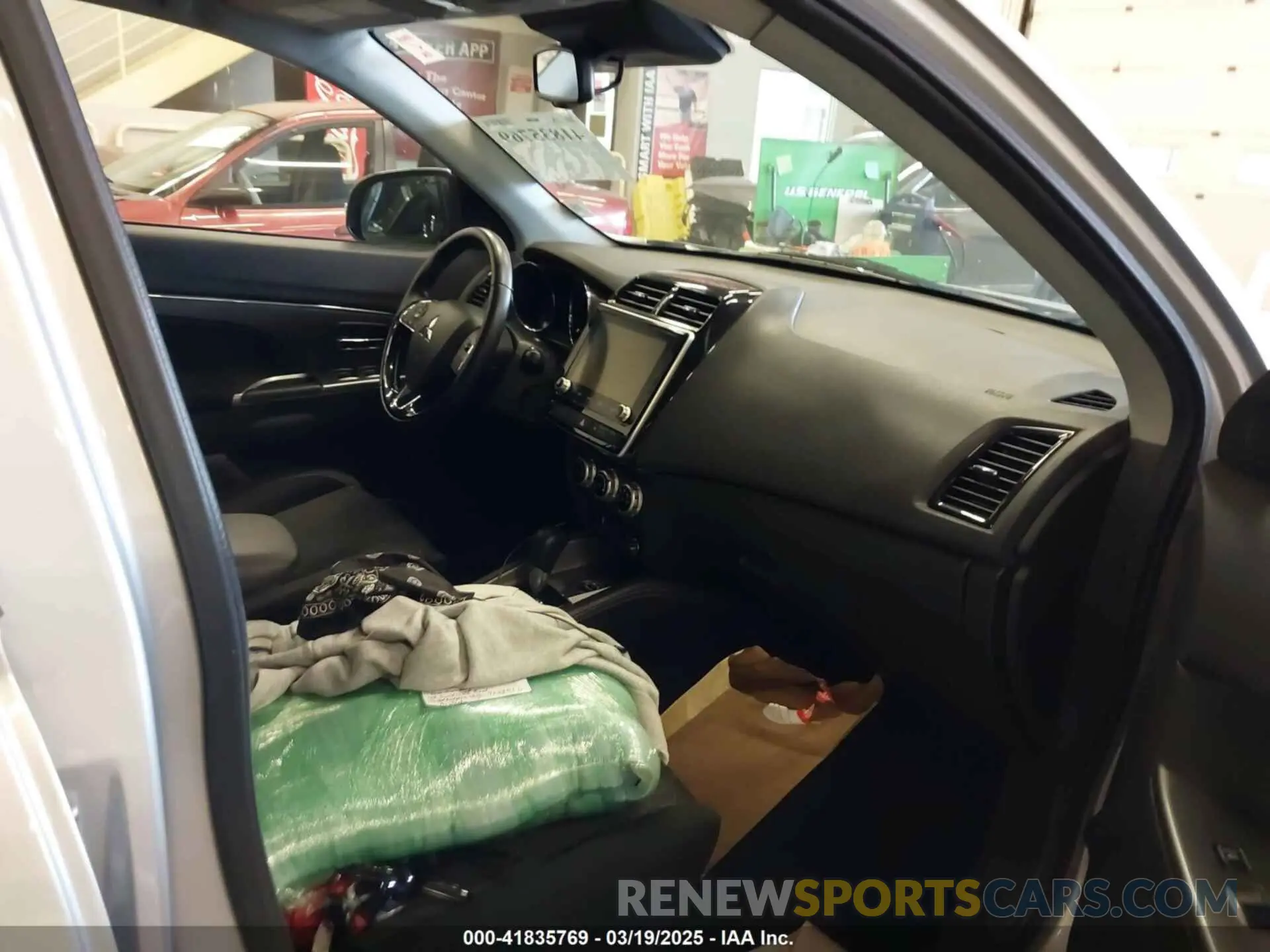 5 Photograph of a damaged car JA4ARUAU3MU024076 MITSUBISHI OUTLANDER SPORT 2021