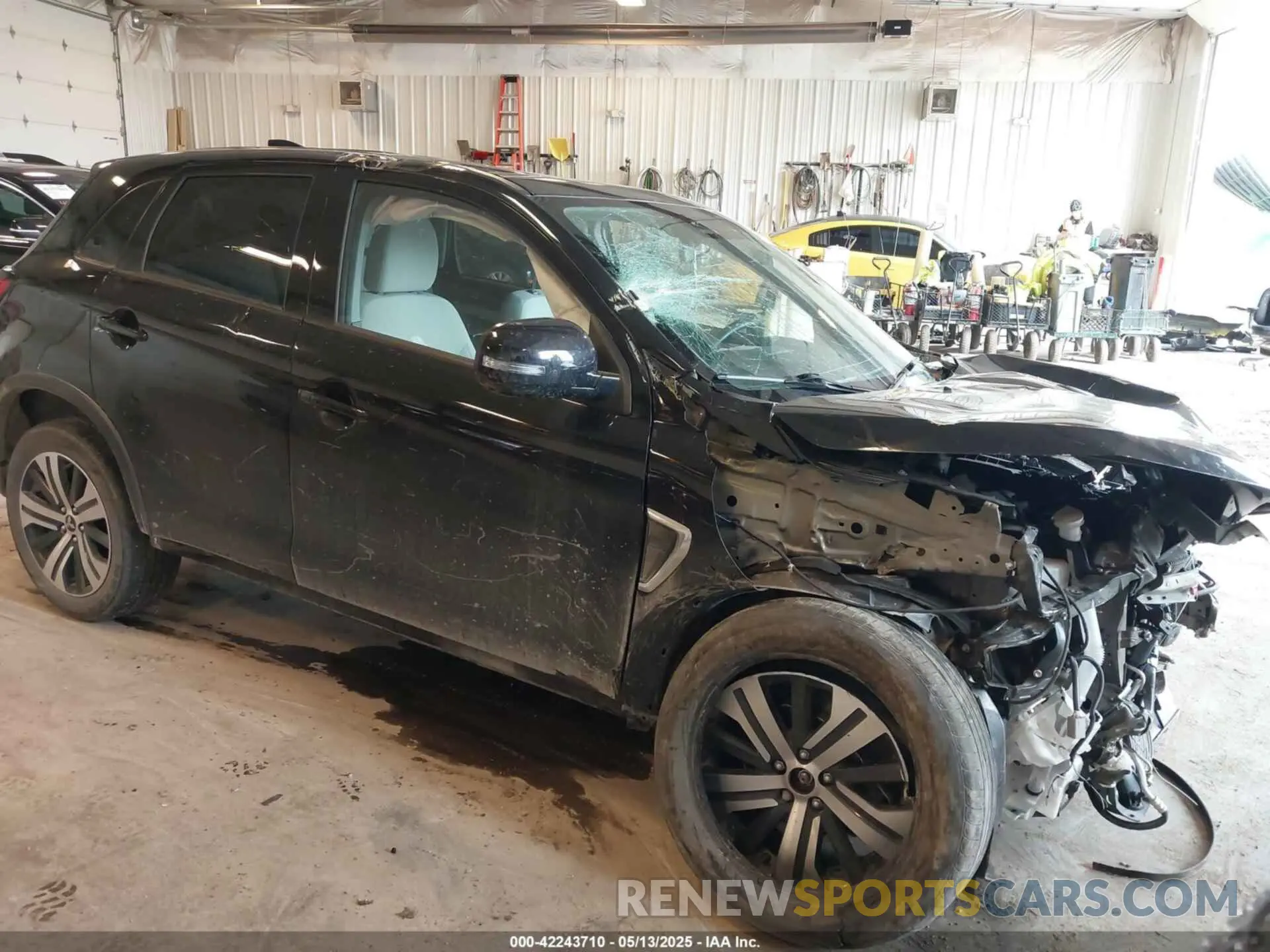 1 Photograph of a damaged car JA4ARUAU6MU011483 MITSUBISHI OUTLANDER SPORT 2021