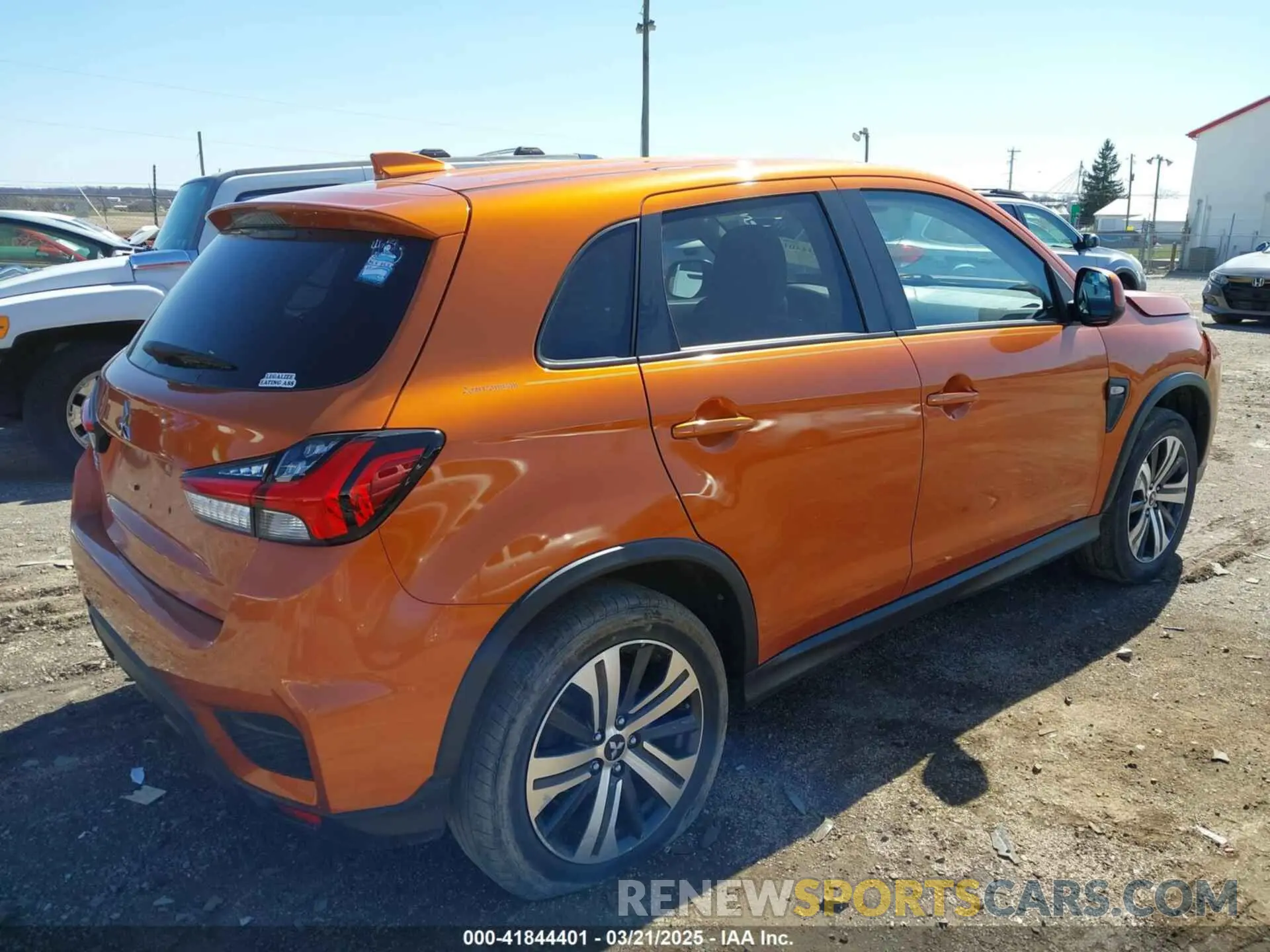 4 Photograph of a damaged car JA4ARUAU7MU006454 MITSUBISHI OUTLANDER SPORT 2021