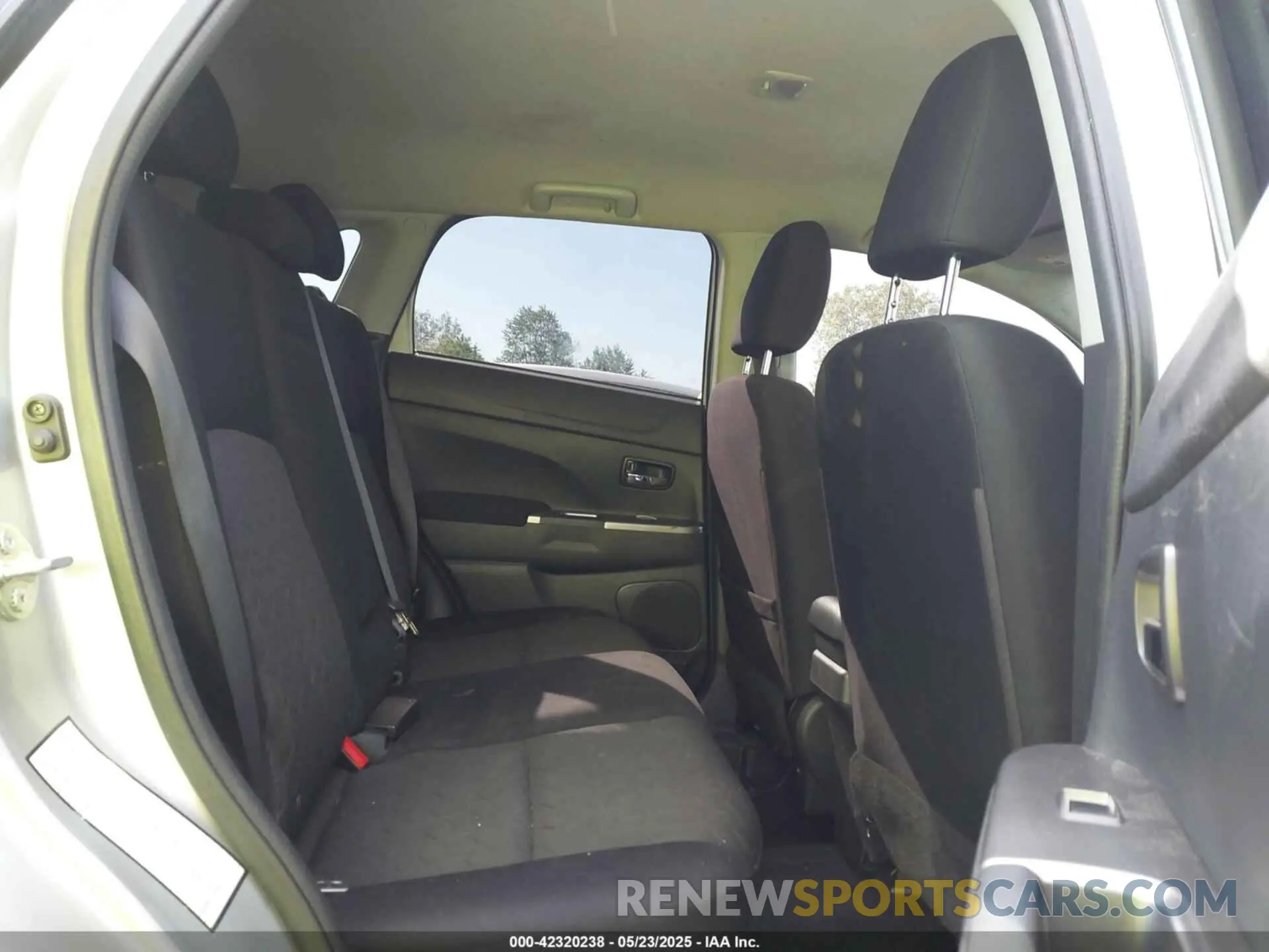 8 Photograph of a damaged car JA4ARUAU7MU017700 MITSUBISHI OUTLANDER SPORT 2021
