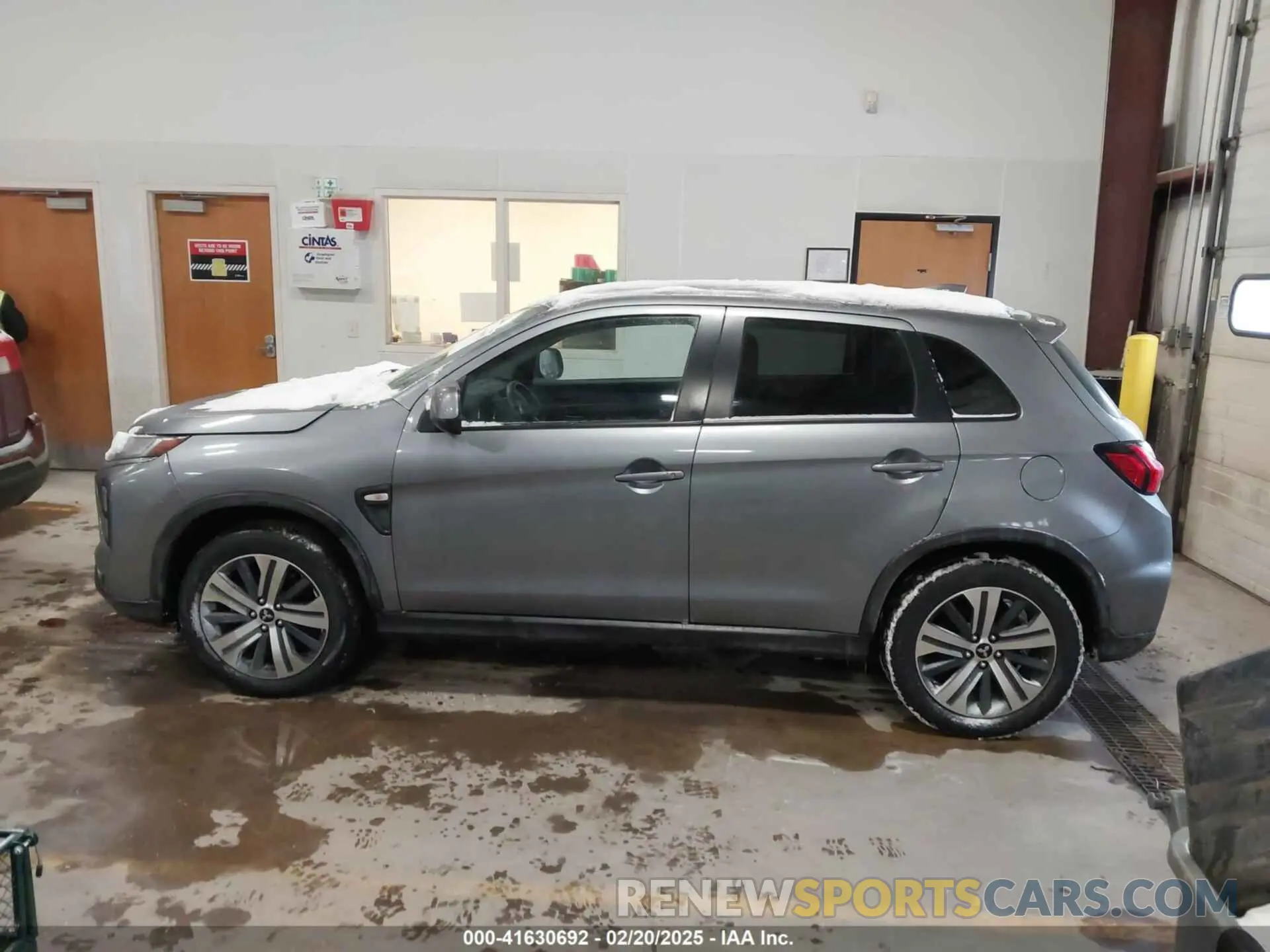 15 Photograph of a damaged car JA4ARUAU7MU036148 MITSUBISHI OUTLANDER SPORT 2021