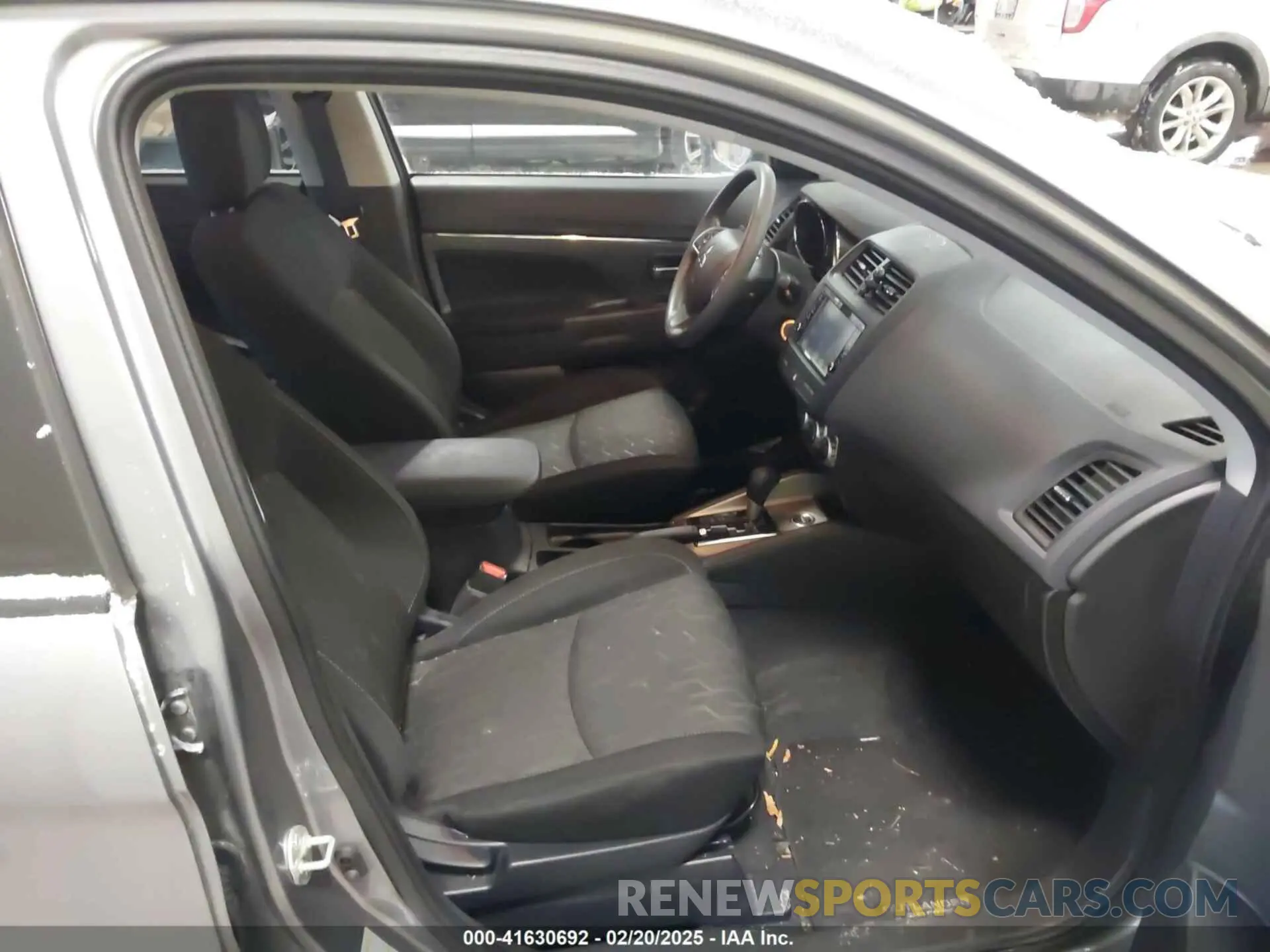 5 Photograph of a damaged car JA4ARUAU7MU036148 MITSUBISHI OUTLANDER SPORT 2021