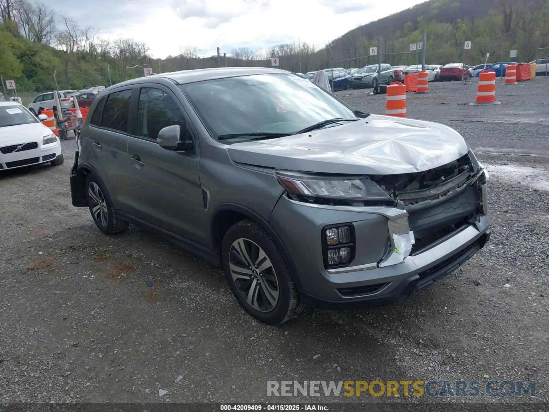 1 Photograph of a damaged car JA4ARUAU9MU018685 MITSUBISHI OUTLANDER SPORT 2021
