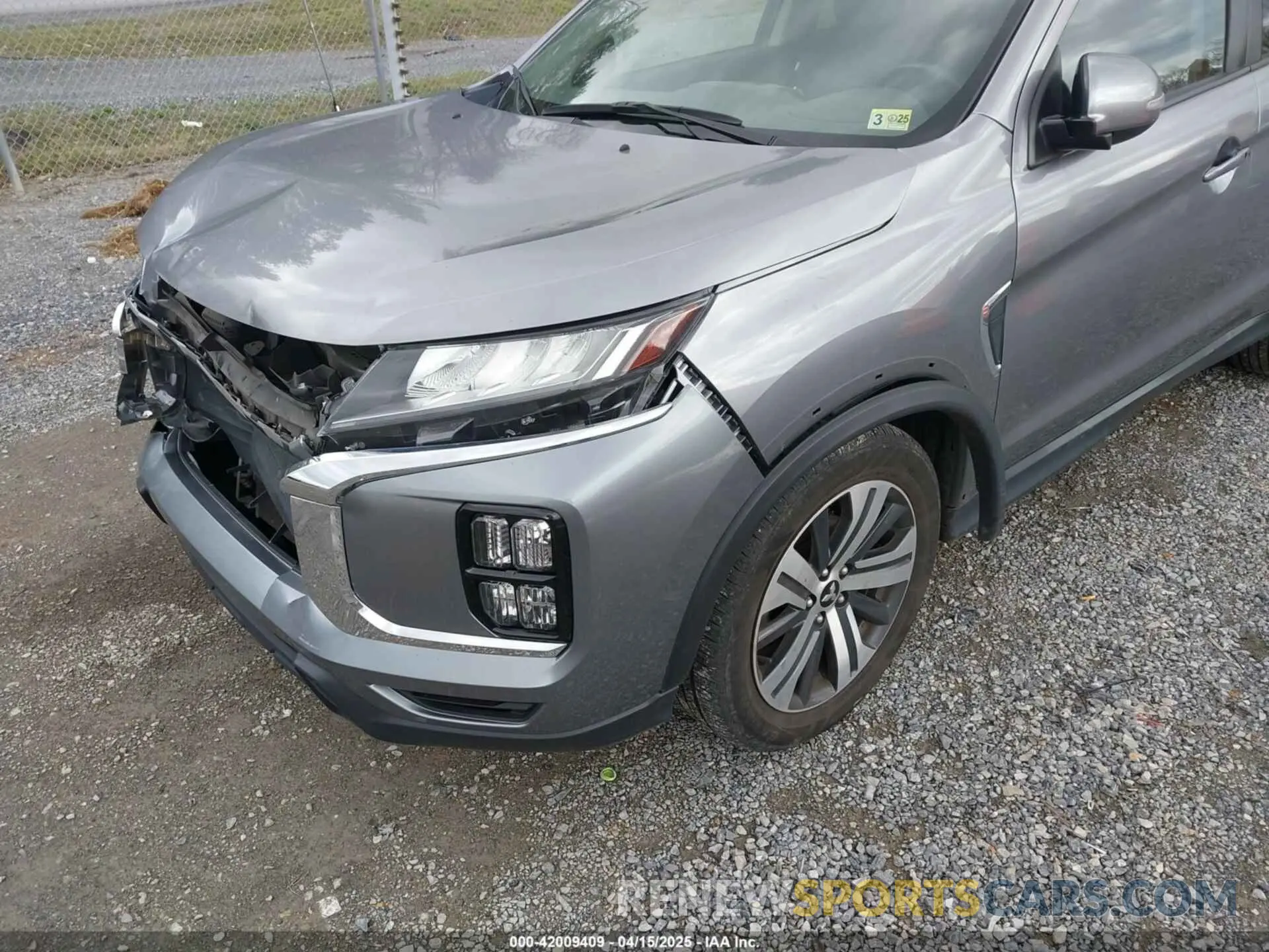17 Photograph of a damaged car JA4ARUAU9MU018685 MITSUBISHI OUTLANDER SPORT 2021