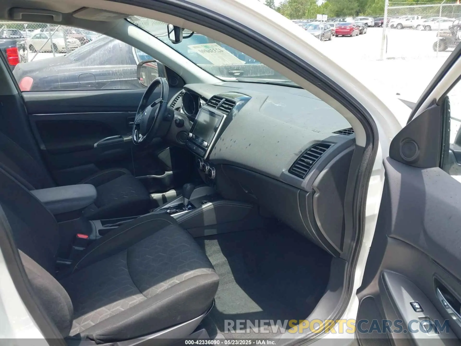 5 Photograph of a damaged car JA4ARUAUXMU019523 MITSUBISHI OUTLANDER SPORT 2021